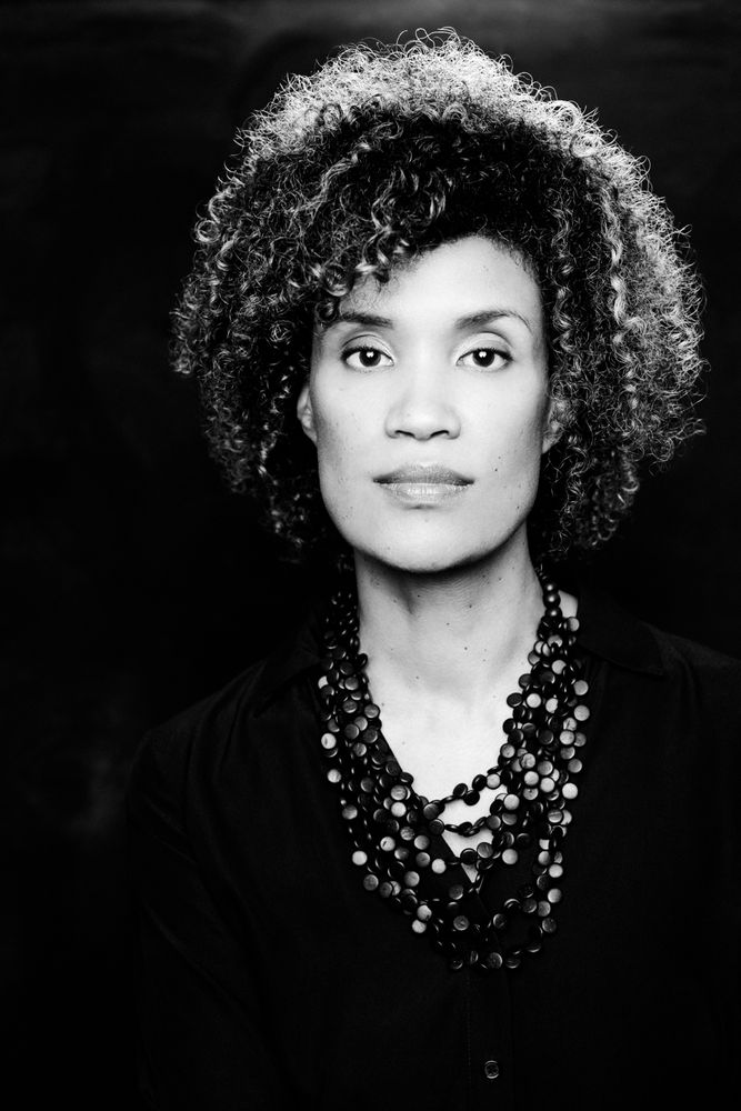 Women's Fabulous Over 40 studio portrait by Jules Morgan, Driebergen — gallery photograph 12