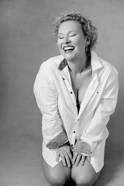 Regina, 51 // Gallery // Image 8