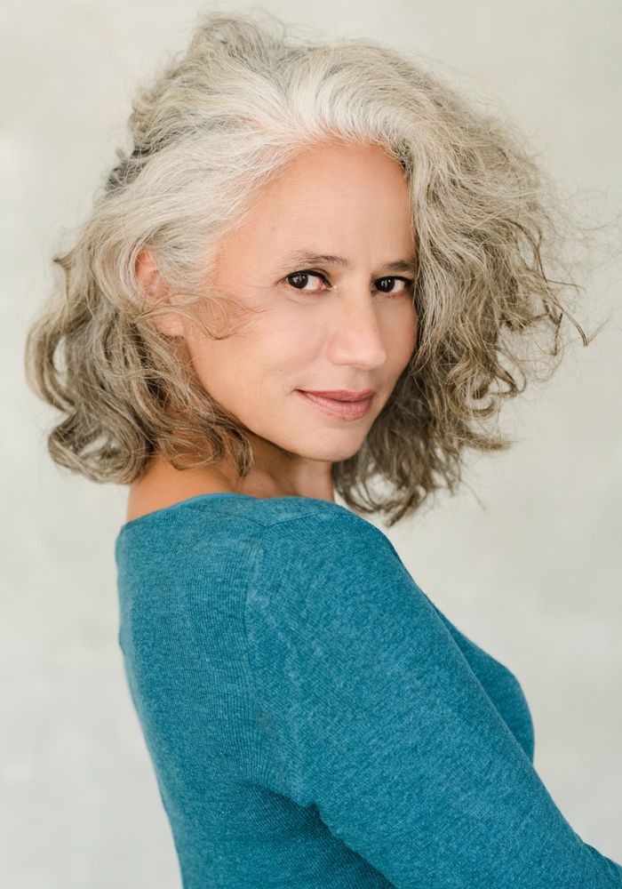 Women's Fabulous Over 40 studio portrait by Jules Morgan, Driebergen — gallery photograph 11