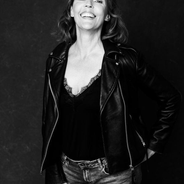 Marianne's studio portrait by Jules Morgan, accompanying her own experience of the photoshoot
