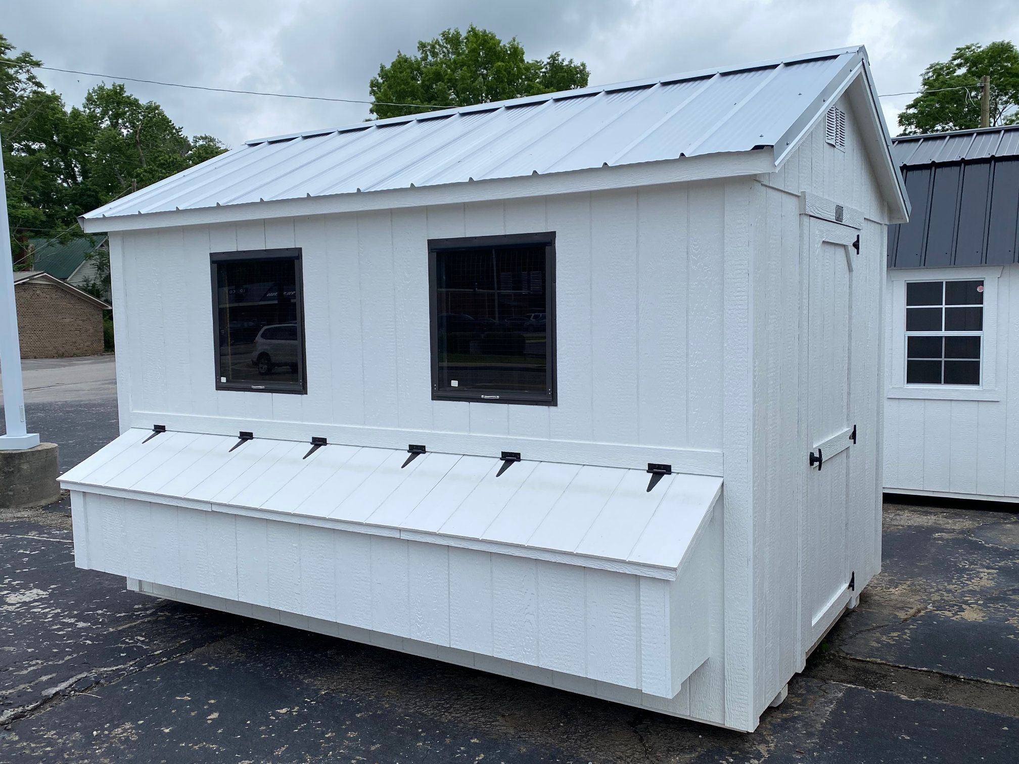 Chicken Coop Country Barn Construction Premium Portable Shed