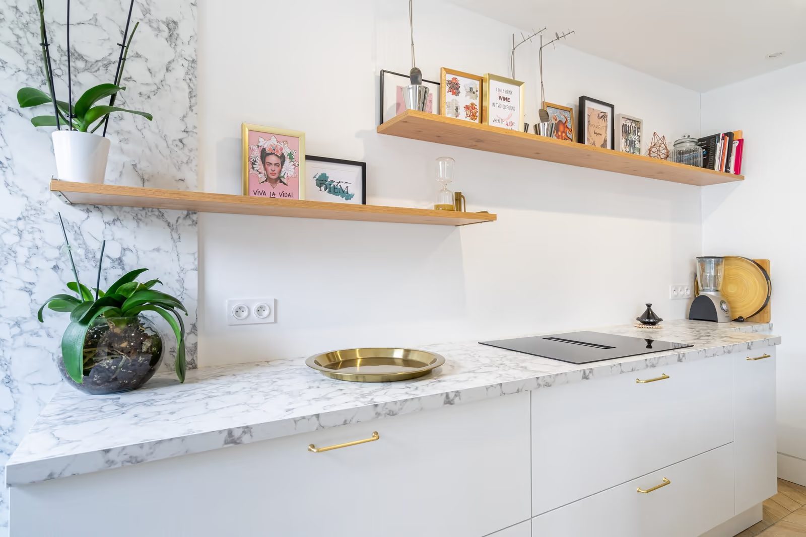 Cuisine sur-mesure blanche — réalisation Dec Home Agencement
