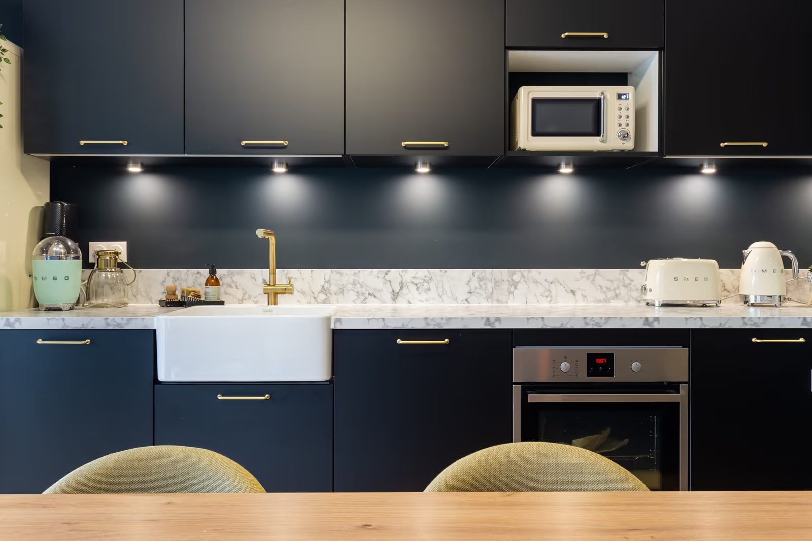 Cuisine sur-mesure marine — réalisation Dec Home Agencement