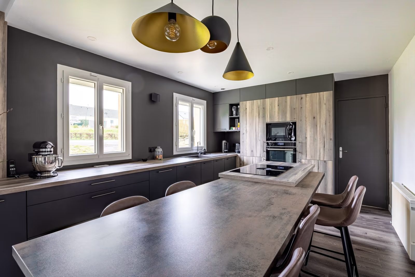 Cuisine sur-mesure nordique — réalisation Dec Home Agencement