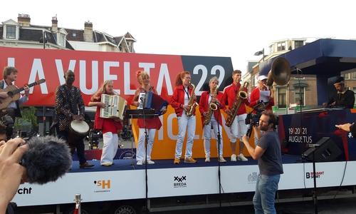 Cover image for Vuelta