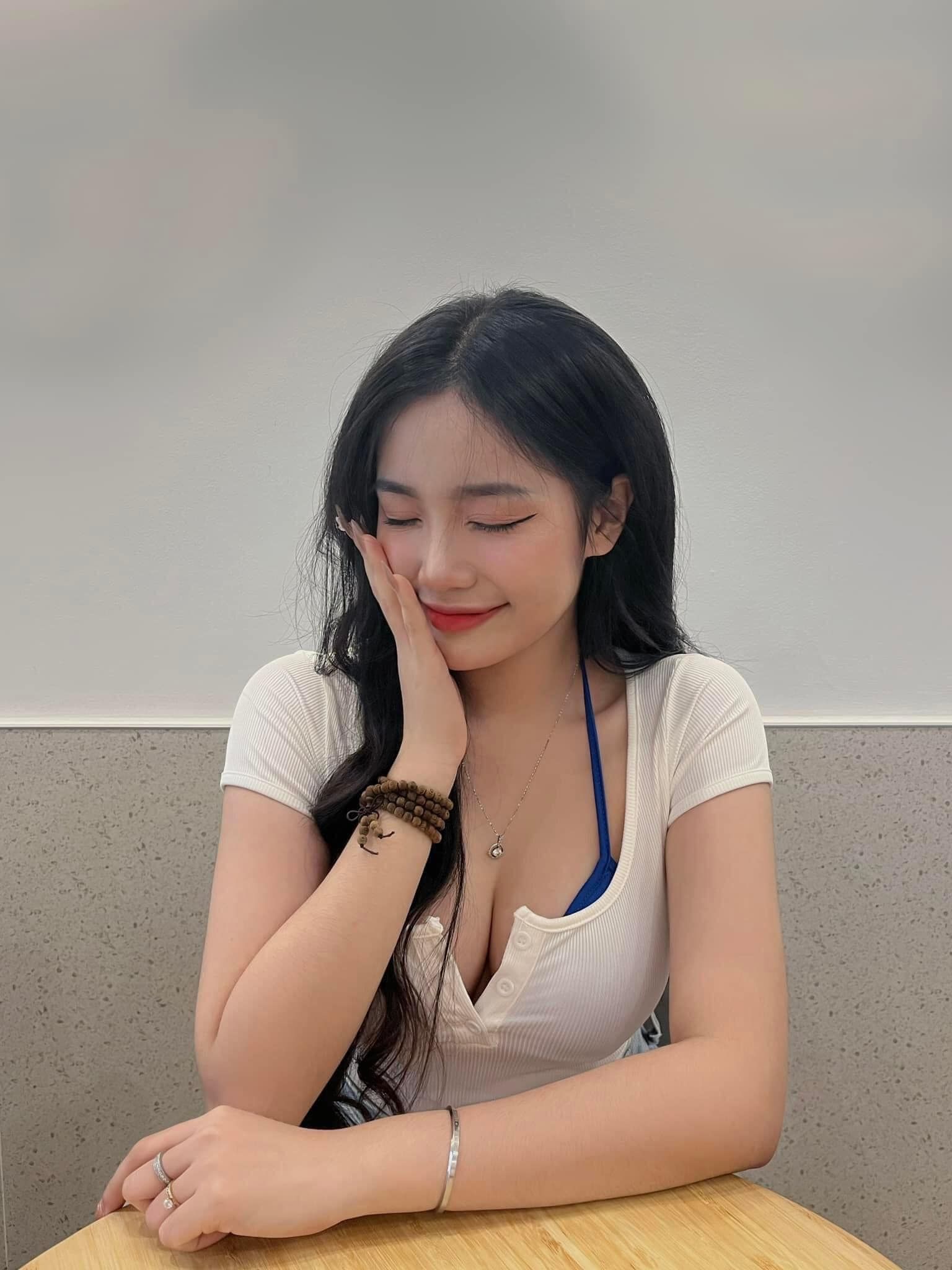 Tổng hợp những hình ảnh girl xinh Việt Nam khoe vòng 1 gợi cảm nhất P.1
