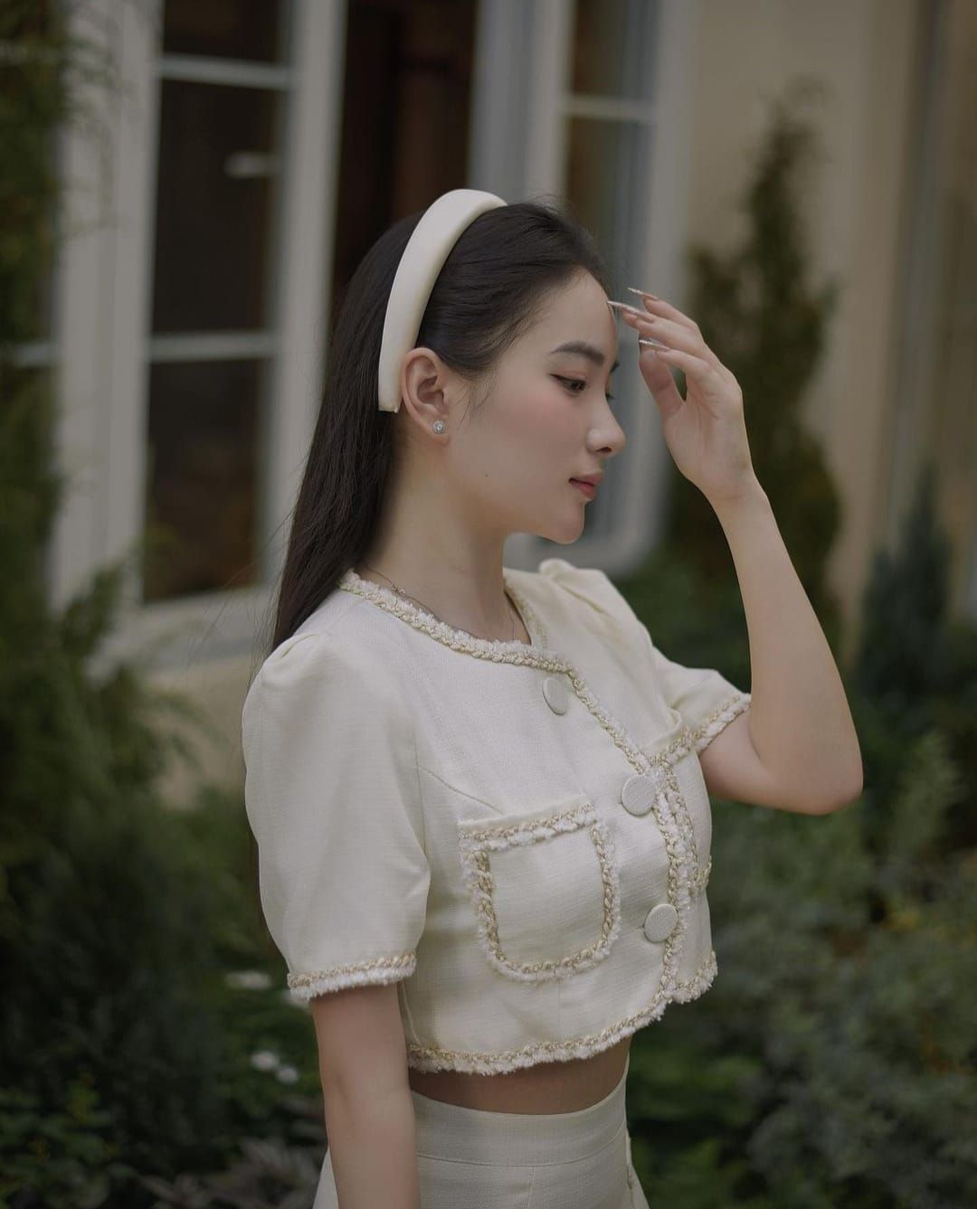 Cùng ngắm girl xinh Diệp Tố Oanh qua những bức ảnh đời thường quyến rũ và hấp dẫn