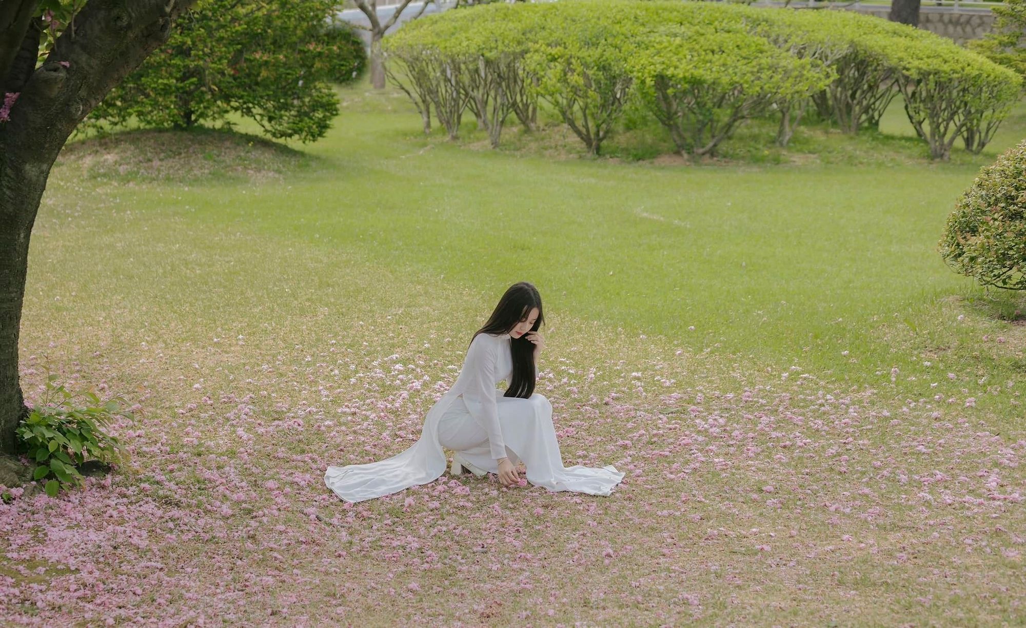 Phê Gái Đẹp - Nữ sinh mặc áo dài cực xinh