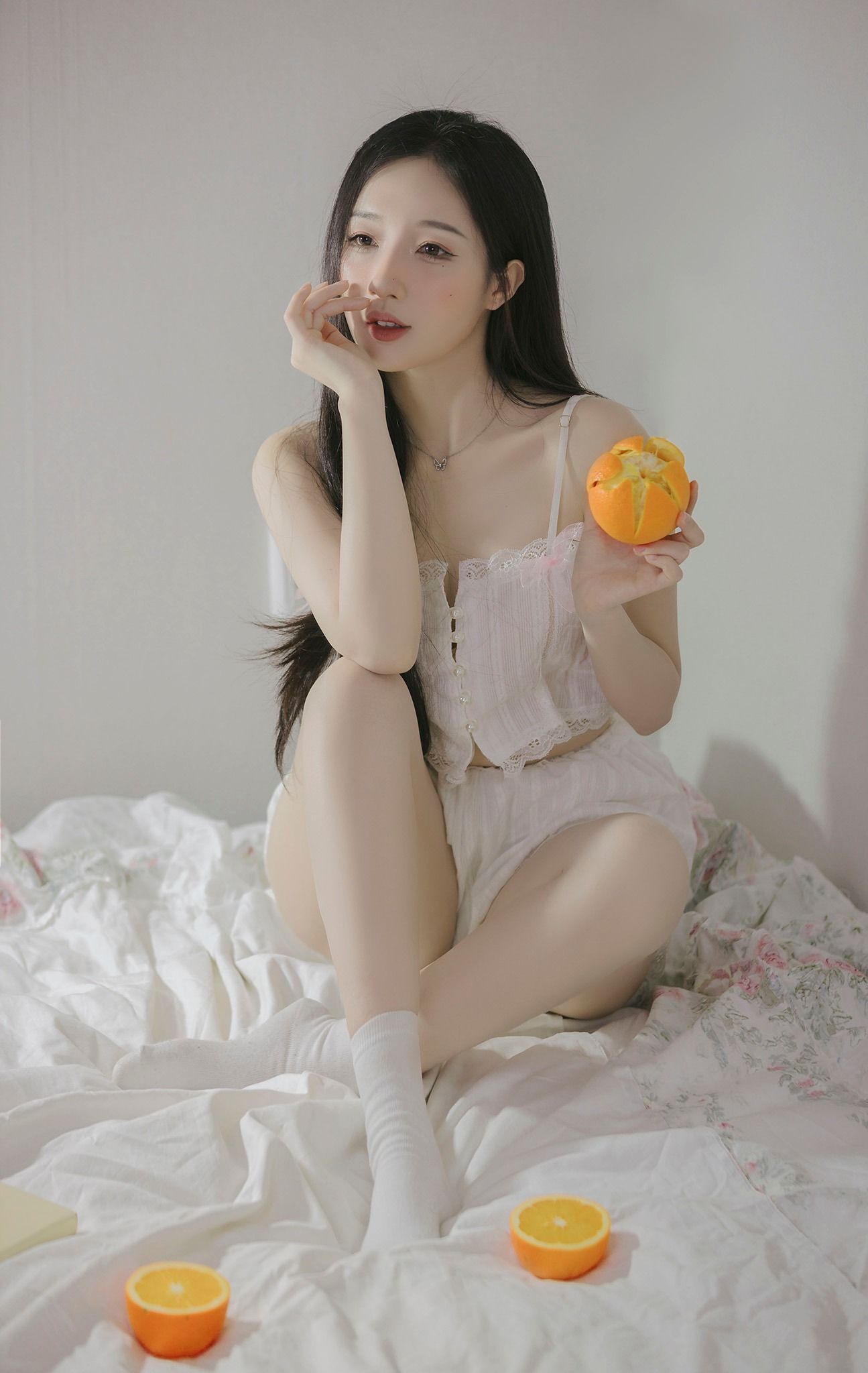 Phê Gái Đẹp - Girl xinh và trái cam