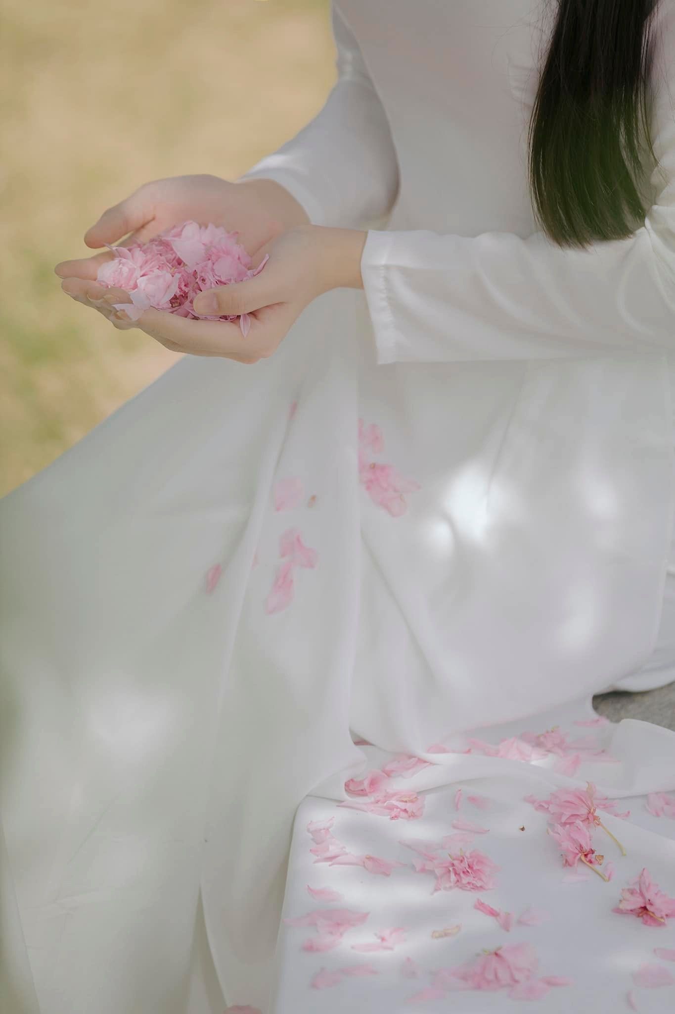 Nữ sinh mặc áo dài cực xinh