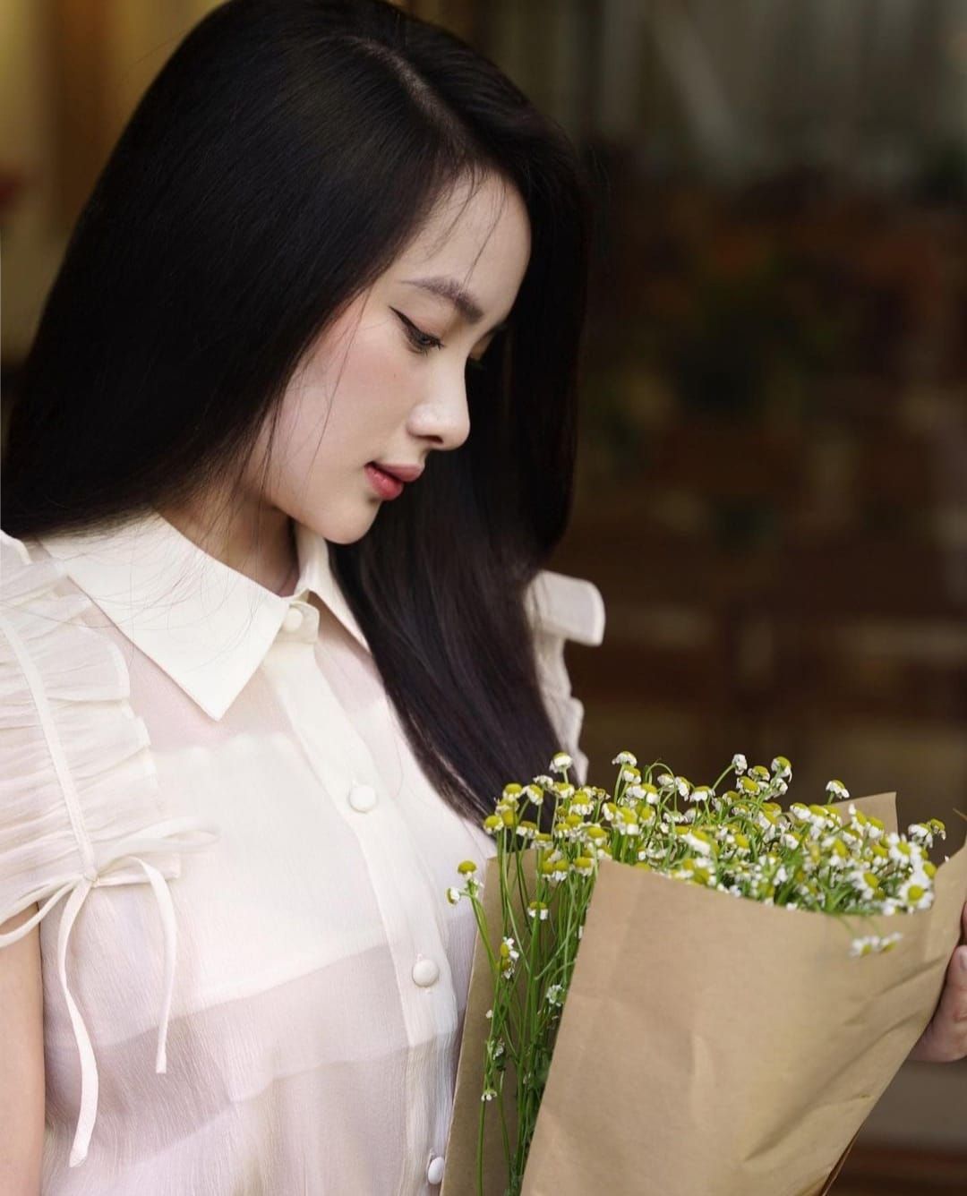 Cùng ngắm girl xinh Diệp Tố Oanh qua những bức ảnh đời thường quyến rũ và hấp dẫn
