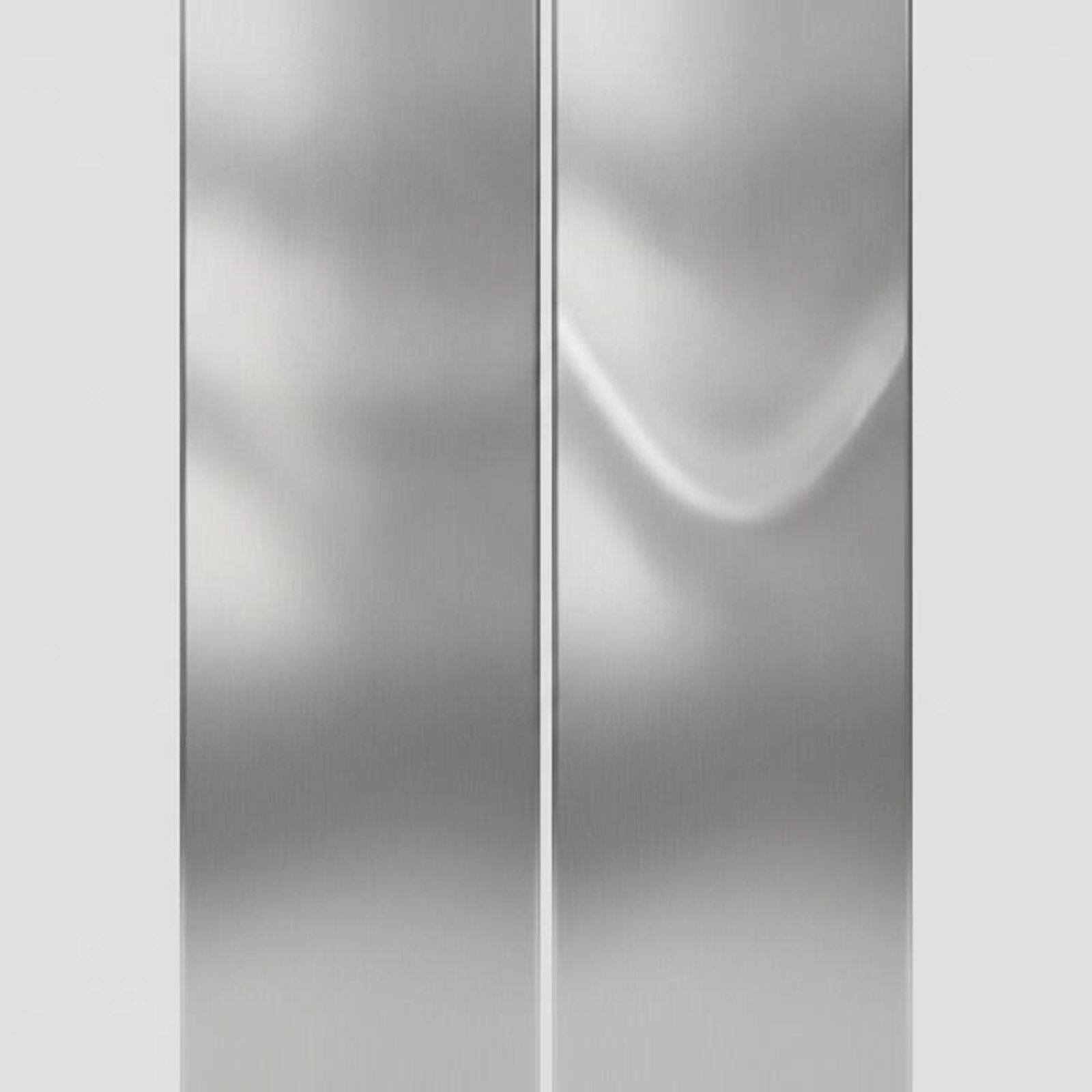 Close-up comparison of SS304 vs SS201 stainless steel finish on medical cabinets