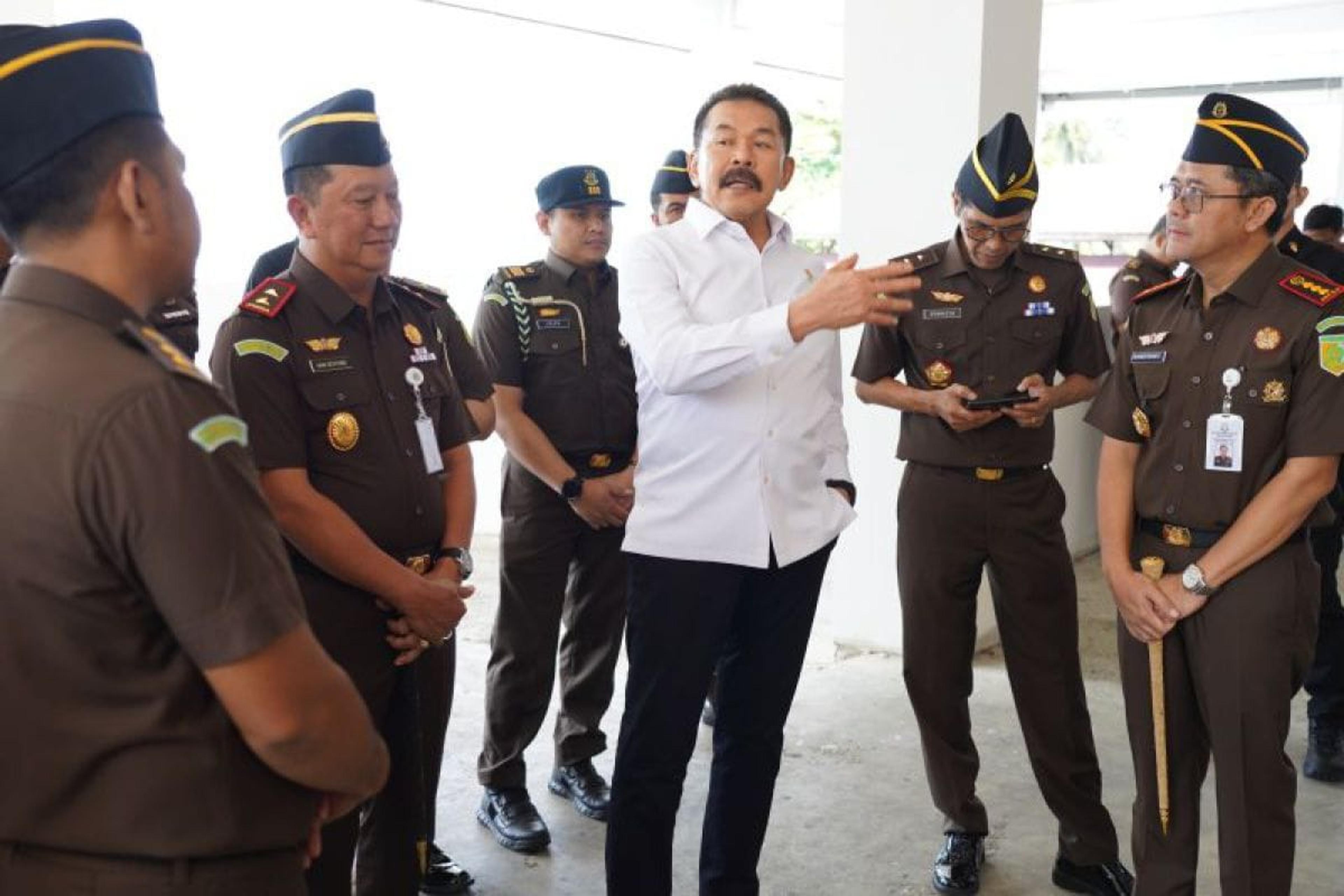 Jaksa Agung Minta Jajaran di Daerah Profesional dan Transparan Tangani Kasus Korupsi