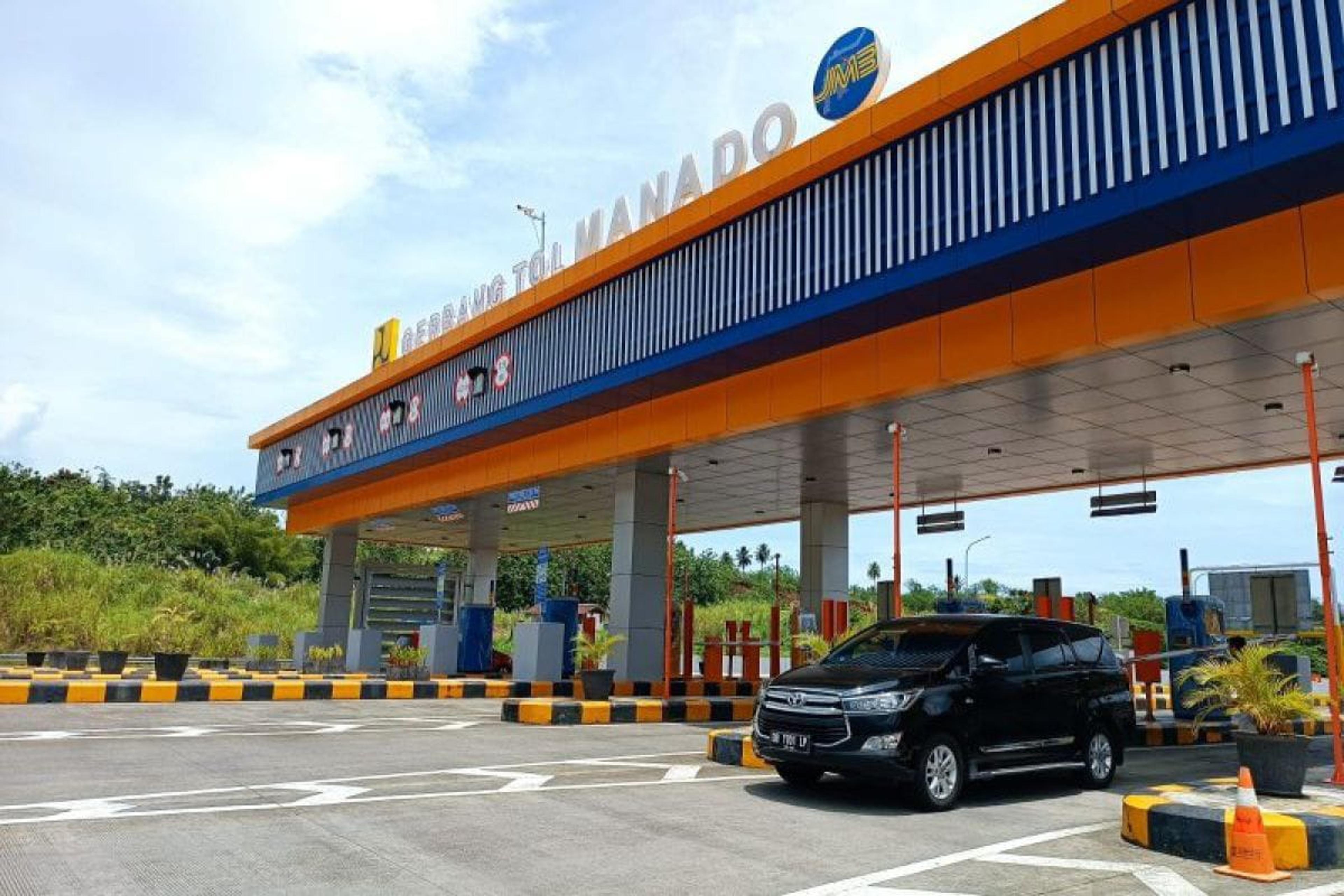 5.817 Kendaraan Lintasi Tol Manado Bitung Sehari Setelah Tahun Baru