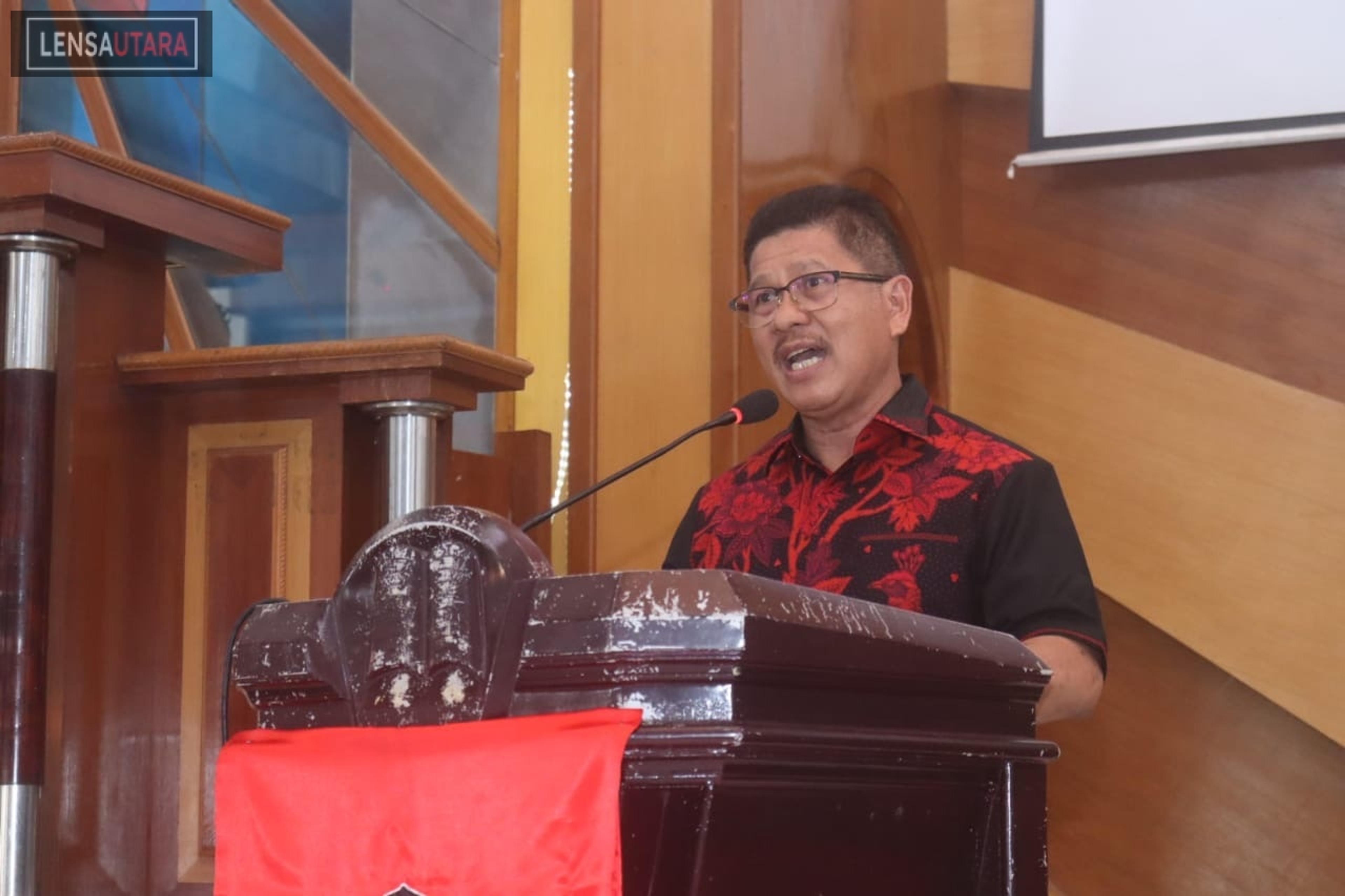 Fereydy Kaligis Hadiri Ibadah Bersama Jemaat GMIM Kakaskasen Pniel