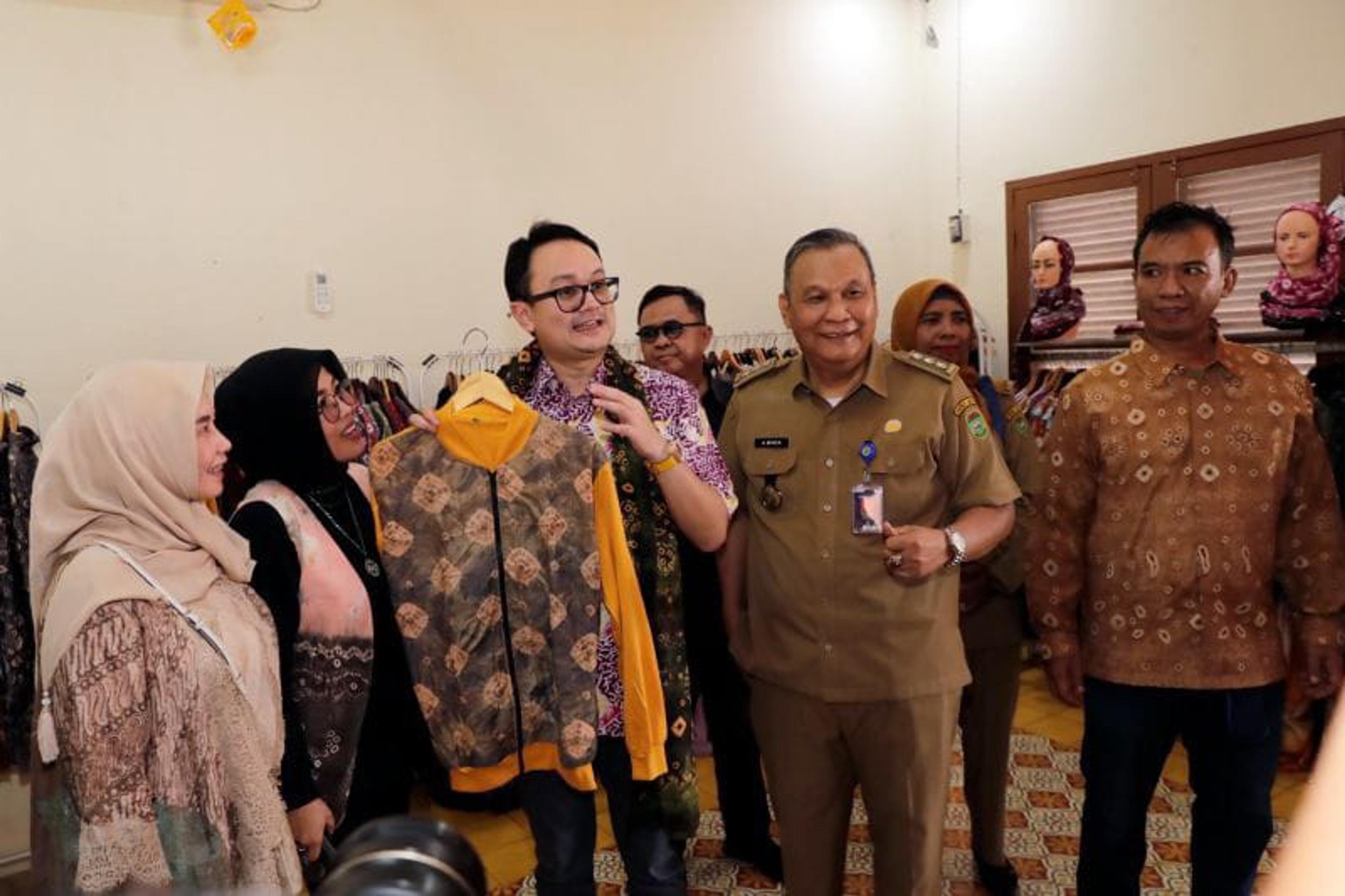 Wamendag Jerry Sambuaga: Komitmen Pemerintah Bantu UMKM Naik Kelas