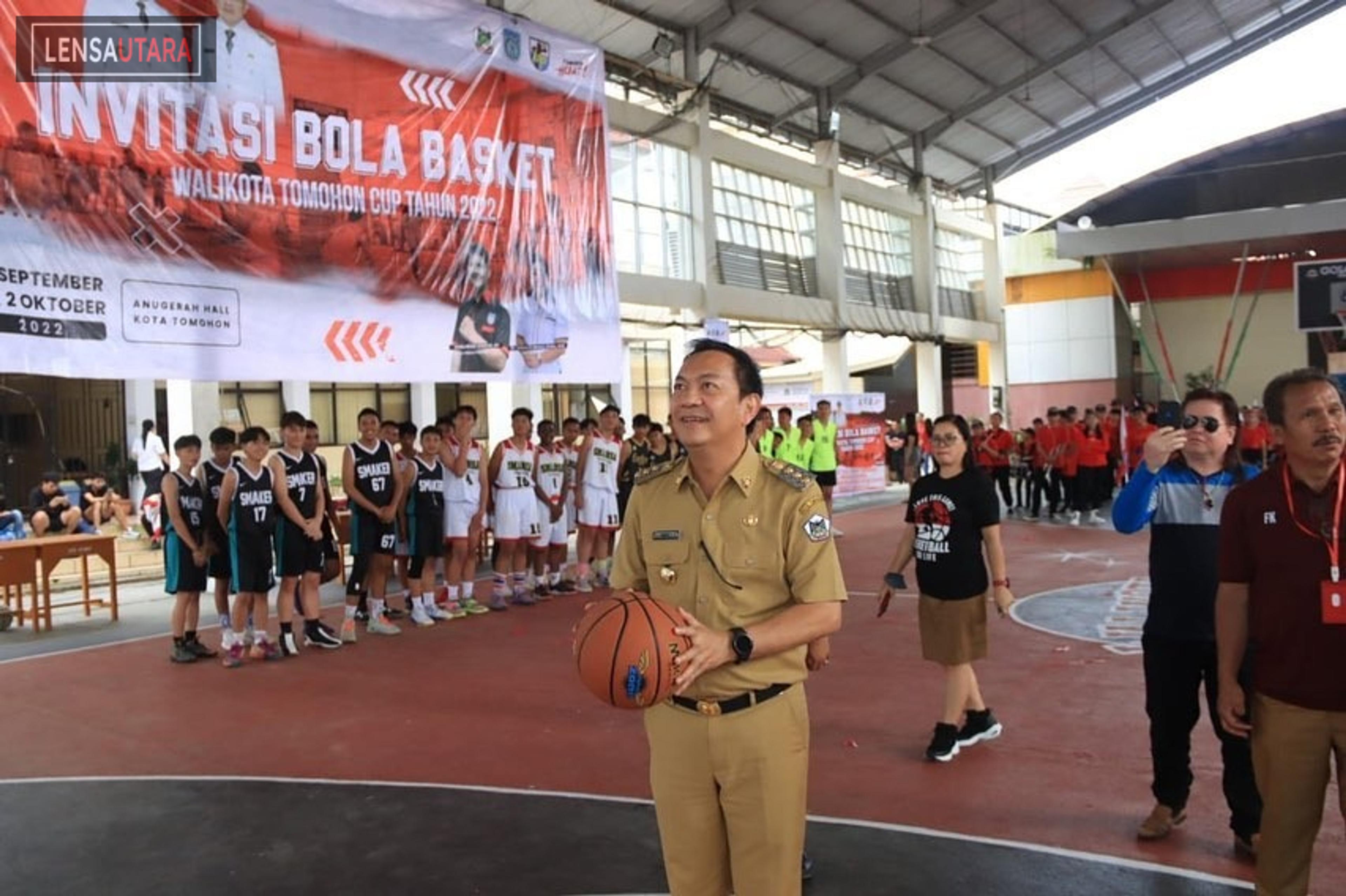 Invitasi Bola Basket Walikota Tomohon Cup 2022 Dimulai