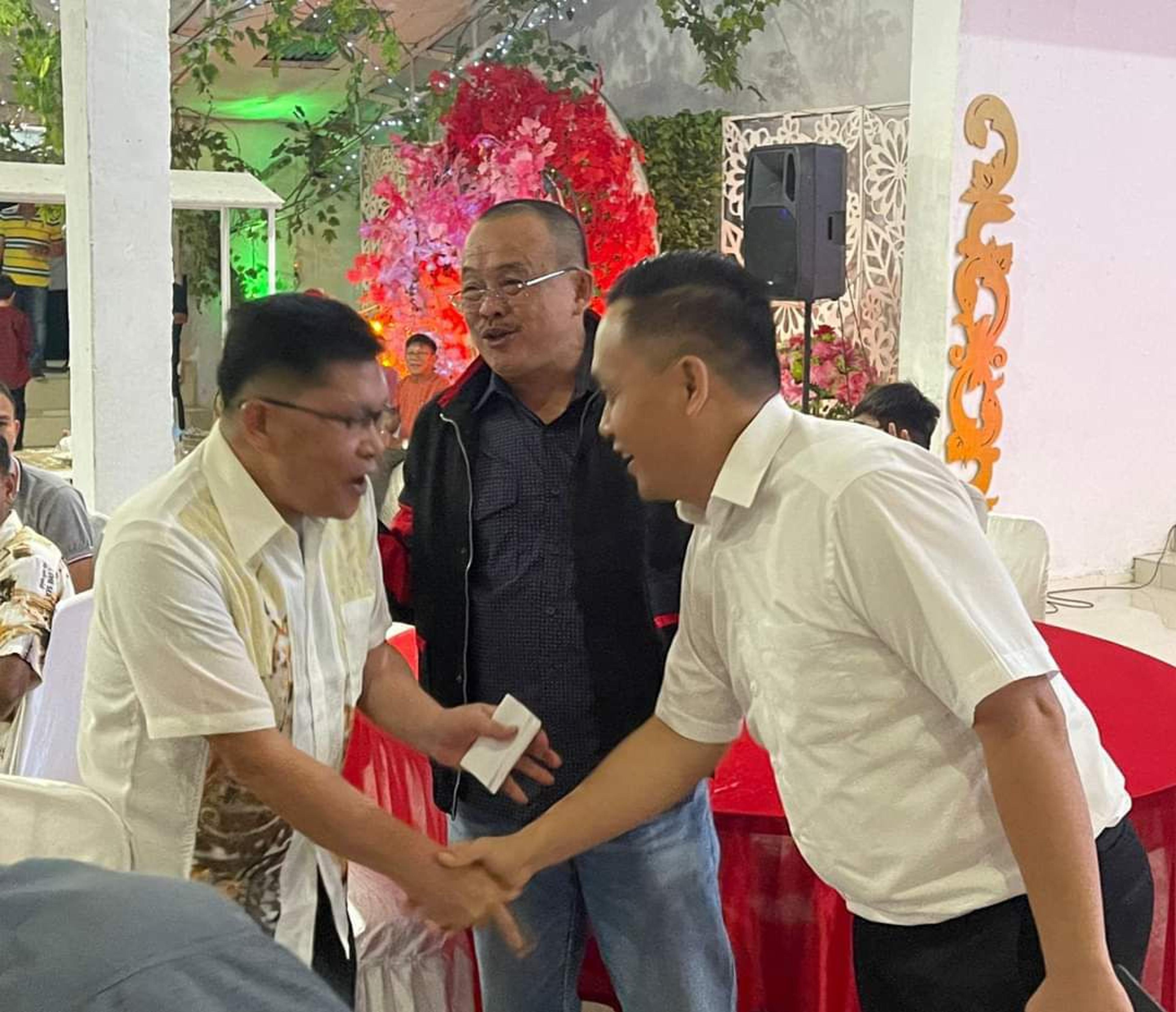 Wenny Lumentut dan Michael Mait Giat Bersosialisasi Menuju Pilwako Tomohon