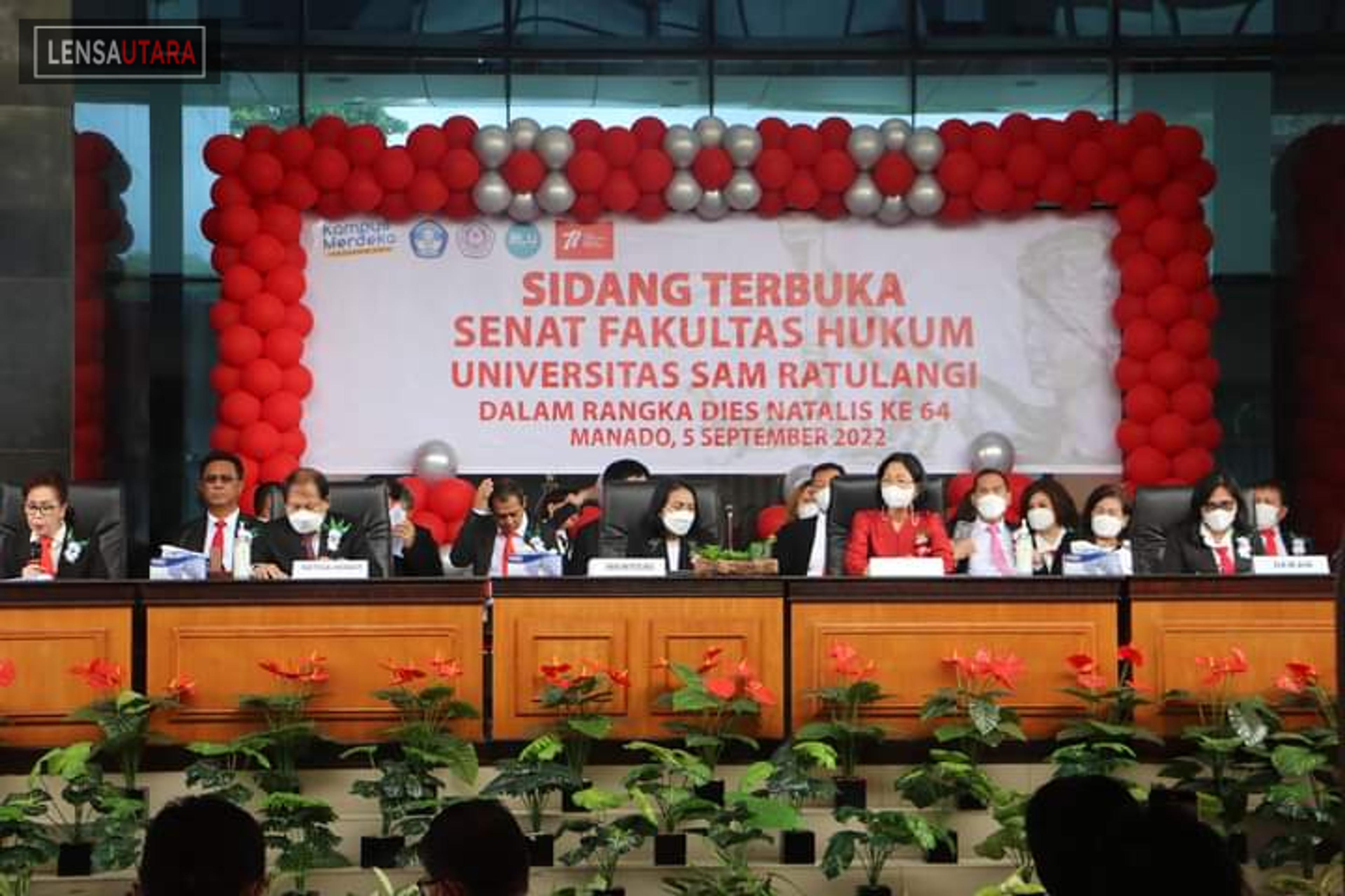 Puncak Dies Natalis Fakultas Hukum Unsrat ke-64, Rektor: Dunia Kerja Butuh SDM Berpikir Kritis