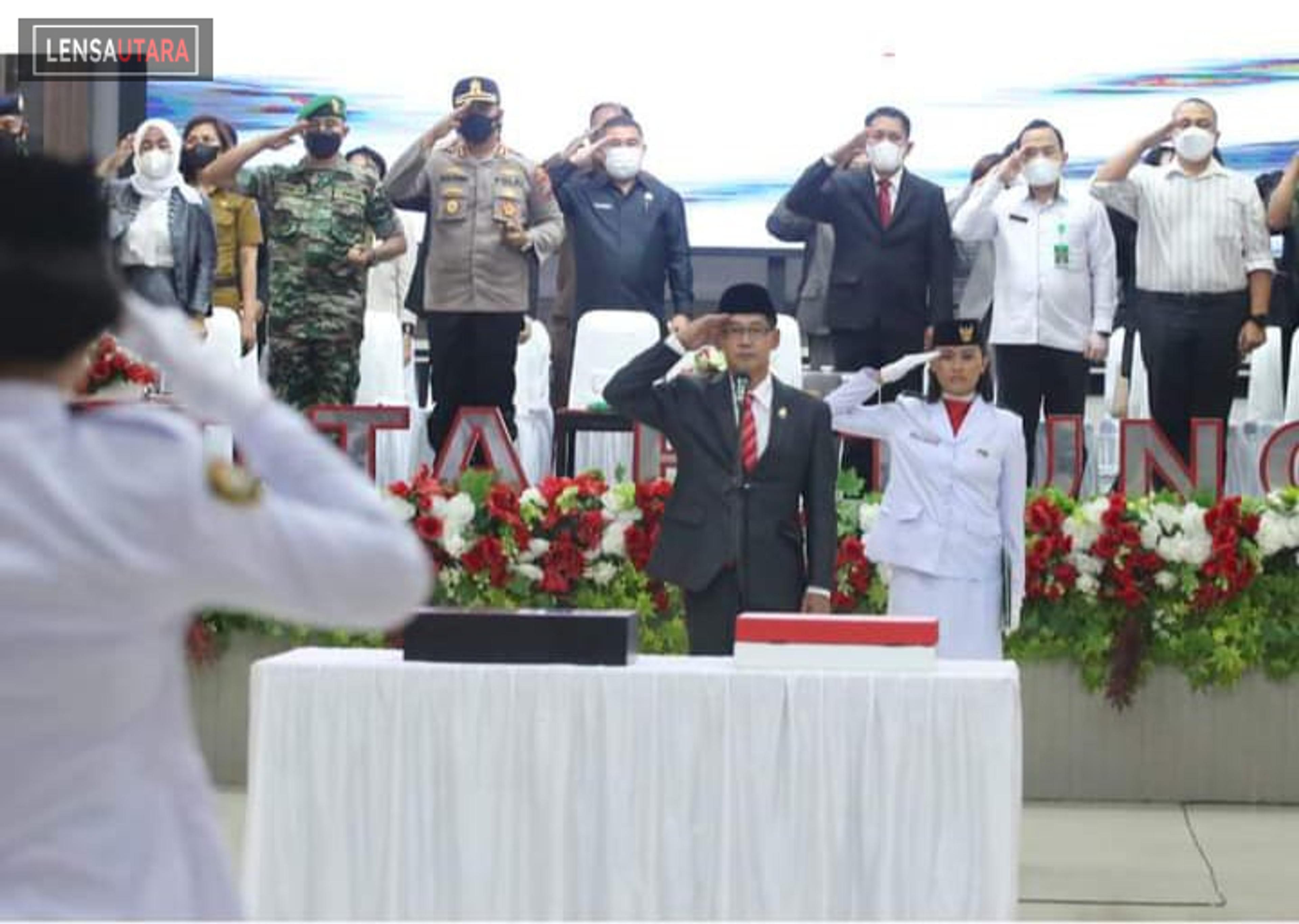 Paskibra Kota Bitung Dikukuhkan Wakil Walikota