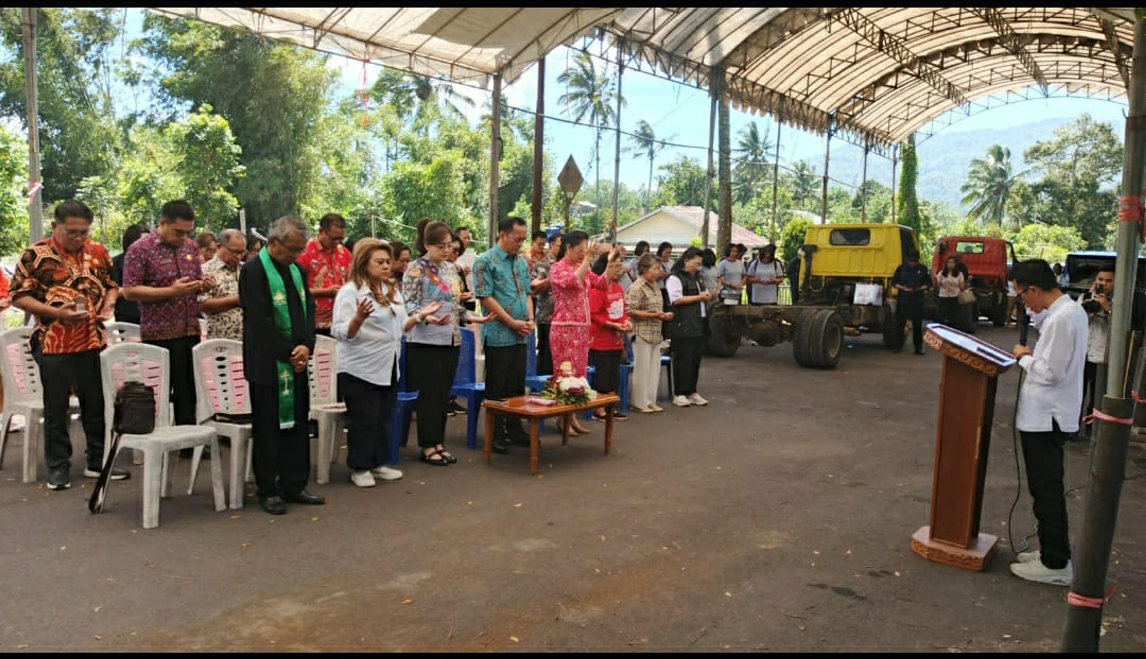 Ibadah Awal Dekorasi Kendaraan Hias TOF 2026 Digelar, Wali Kota dan Wakil Wali Kota Tomohon Ikut Hadir