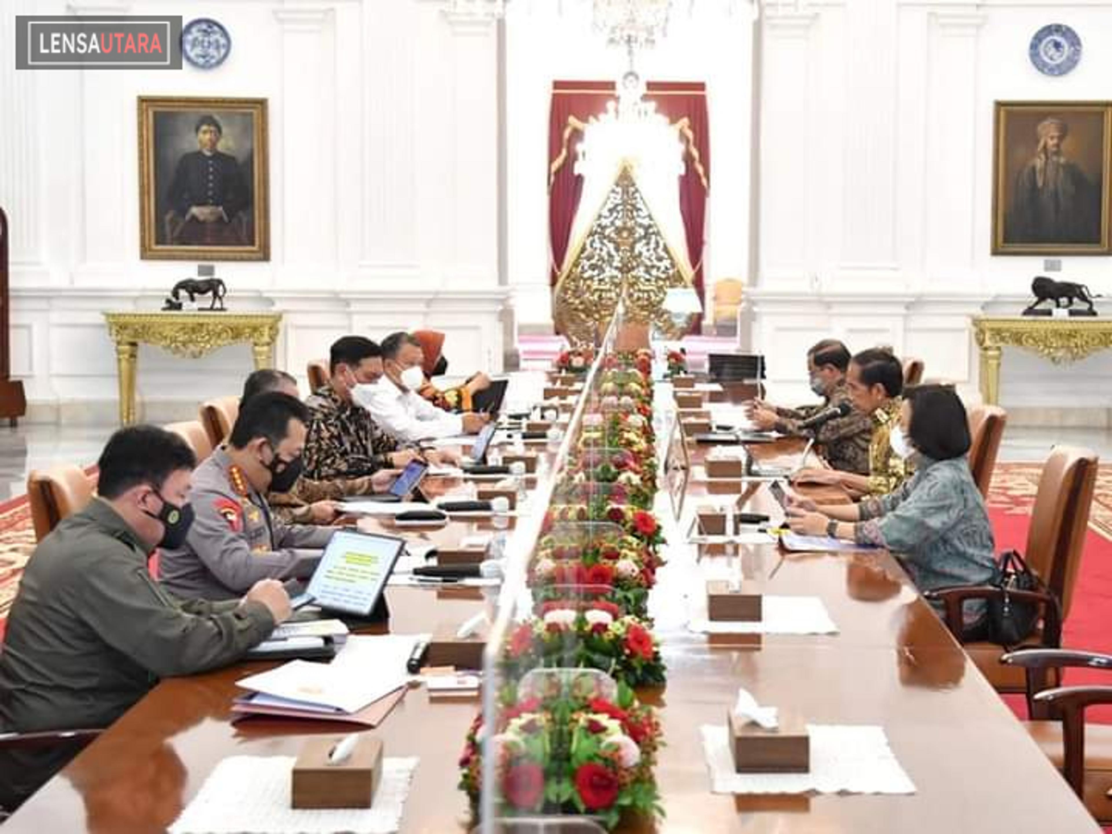 Ini Penjelasan Jokowi Soal Bansos Pengalihan Subsidi BBM Rp. 24,17 Triliun