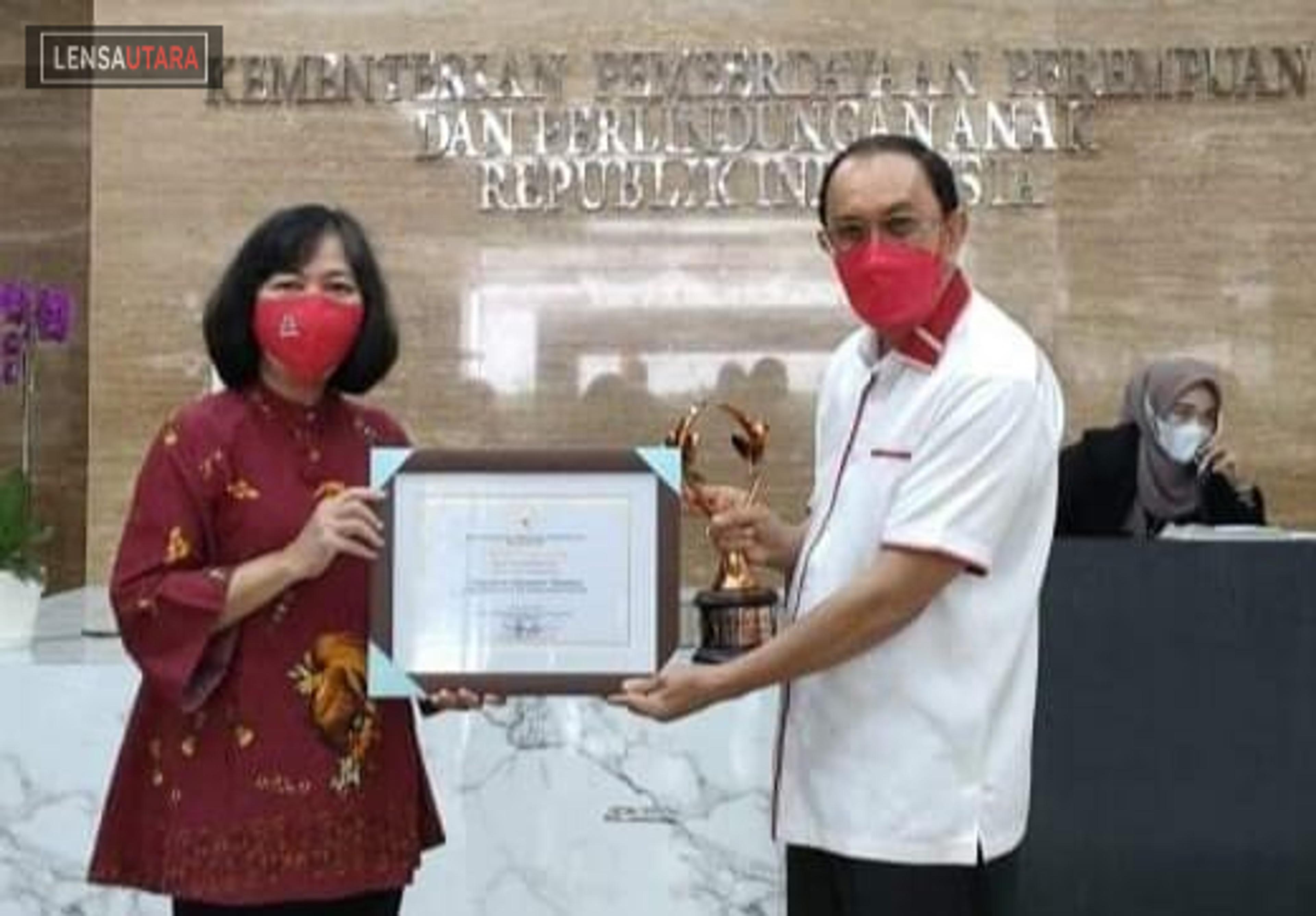 Minahasa Raih Penghargaan Kabupaten Layak Anak Kategori Pratama