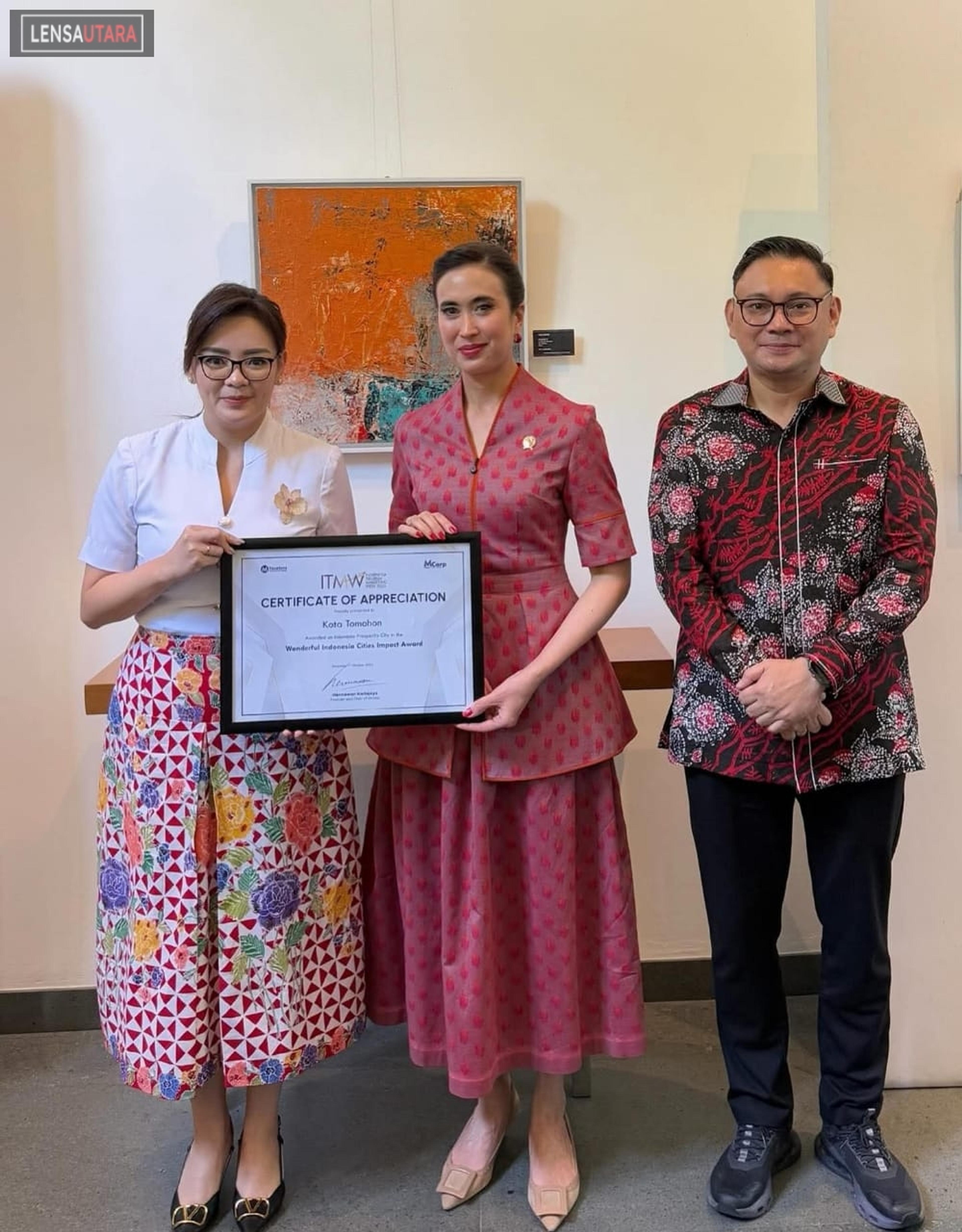 Tomohon Raih Most Prosperity City in The Wonderful Indonesia City Impact, Diterima Sendy Rumajar