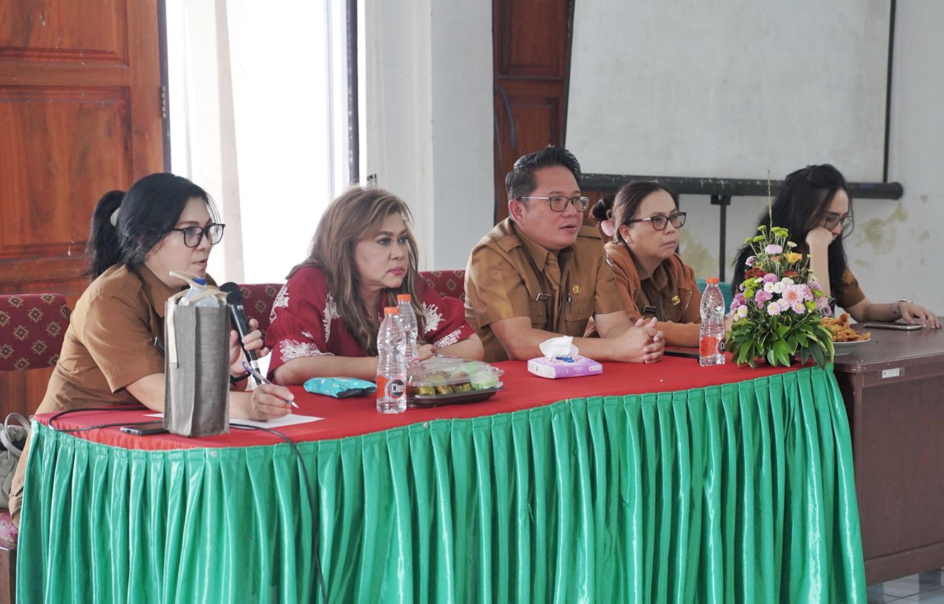 Rapat Seksi Kendaraan Hias TIFF 2026, Libatkan 30 Kelompok Tani Bunga Tomohon