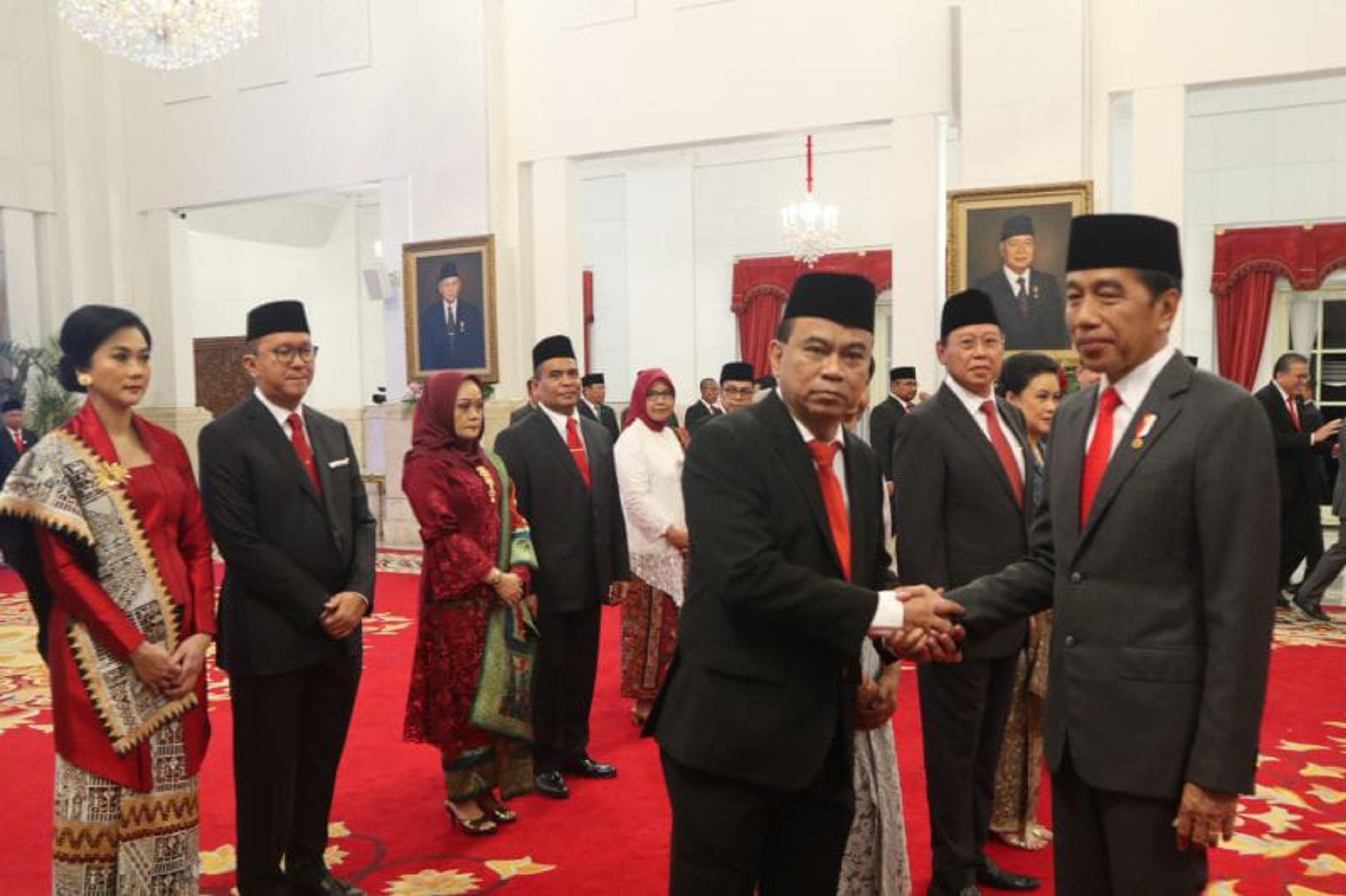Presiden Lantik Budi Arie sebagai Menkominfo di Istana Negara