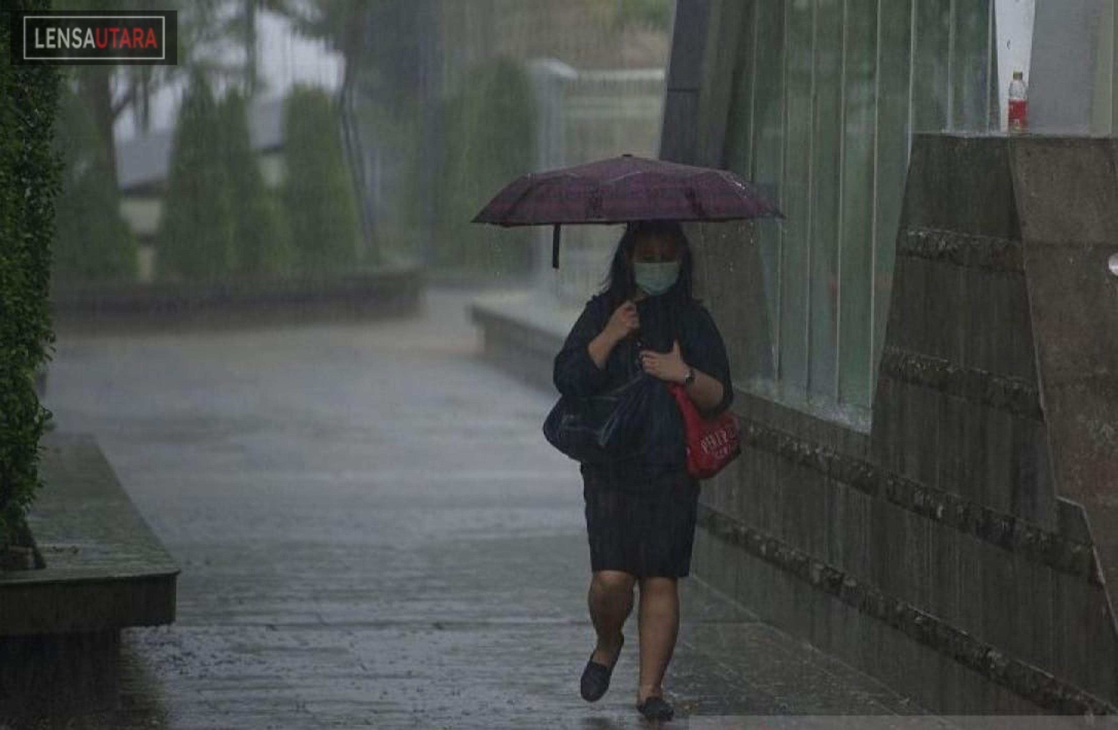 BMKG Ingatkan Warga Sulut Antisipasi Banjir, Longsor dan Pohon Tumbang
