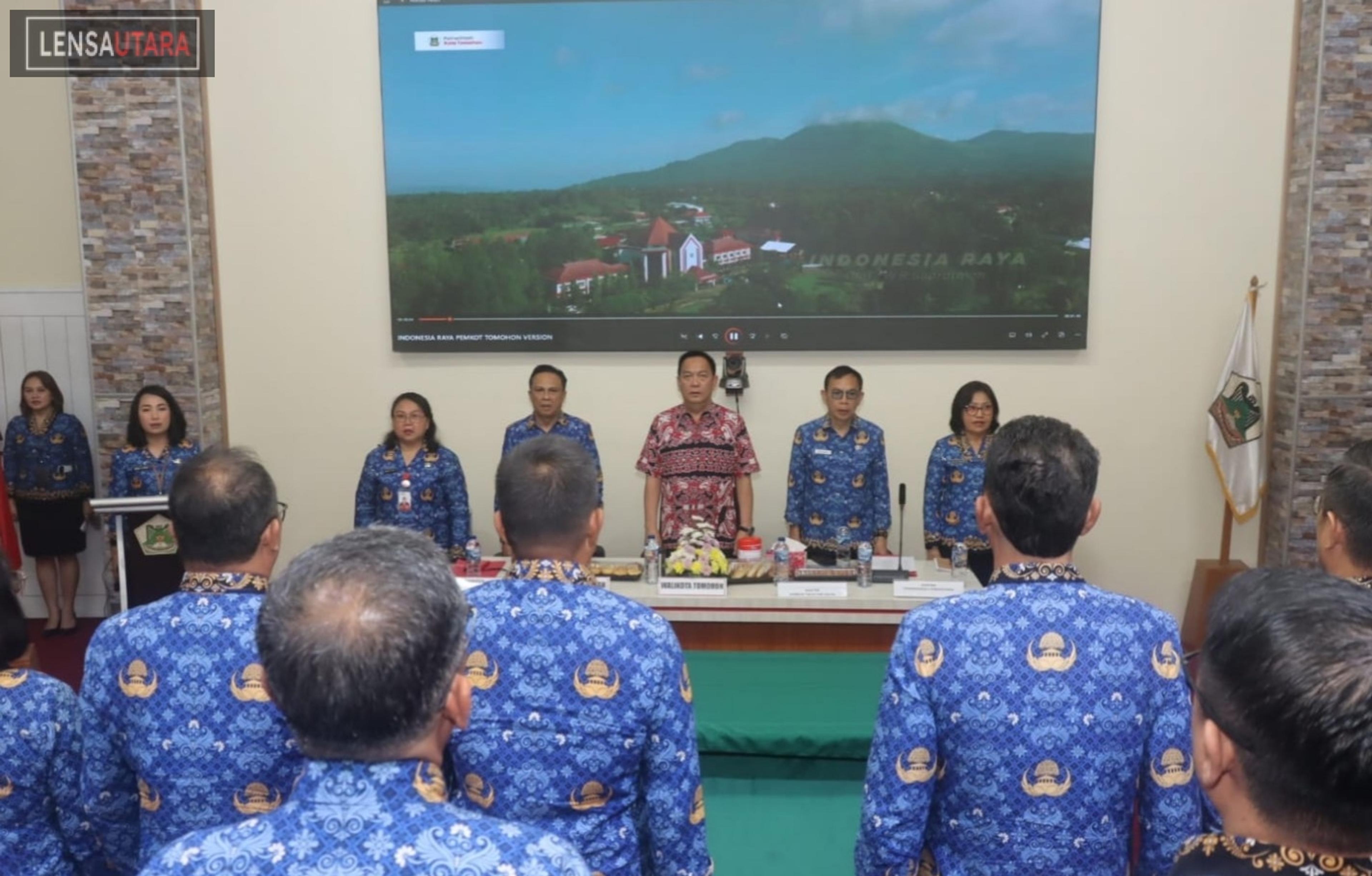 Walikota Tomohon Teken Perjanjian Kinerja dan Komitmen Bersama 2026