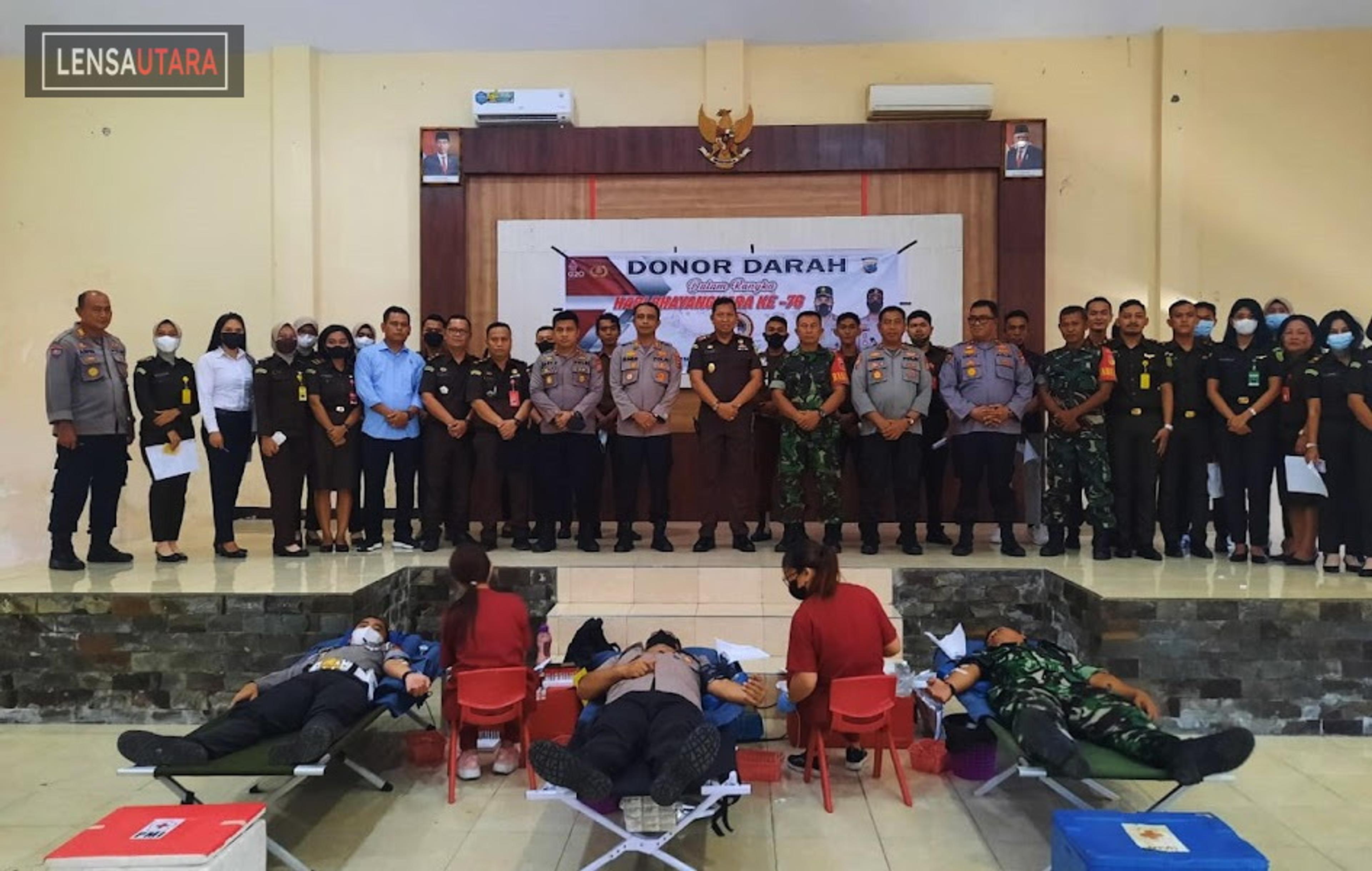 Sambut Hari Bhayangkara, Polres Minsel Gelar Bakti Sosial
