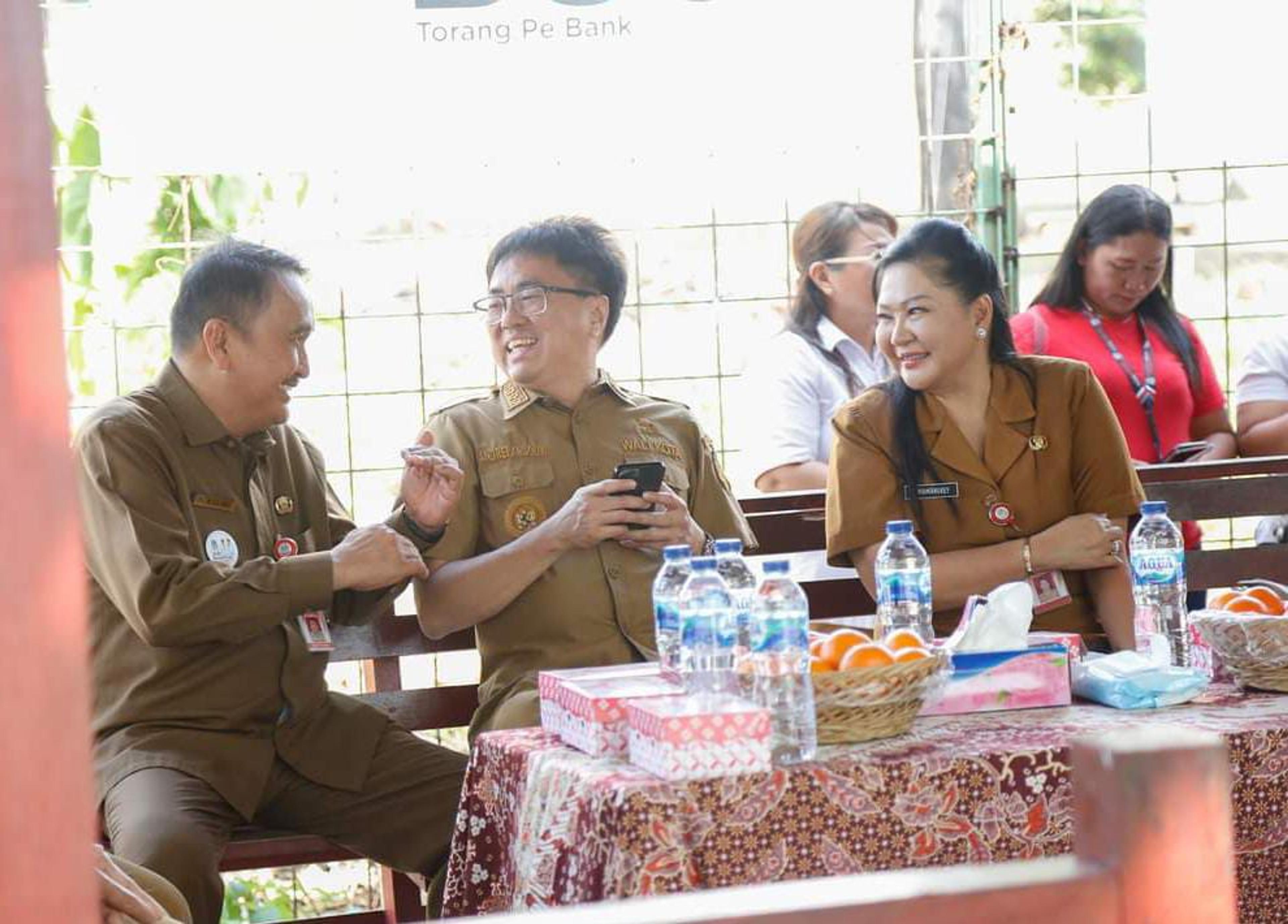 Kunjungi Tongkaina, Angouw Apresiasi Kadis Pariwisata dan BSG