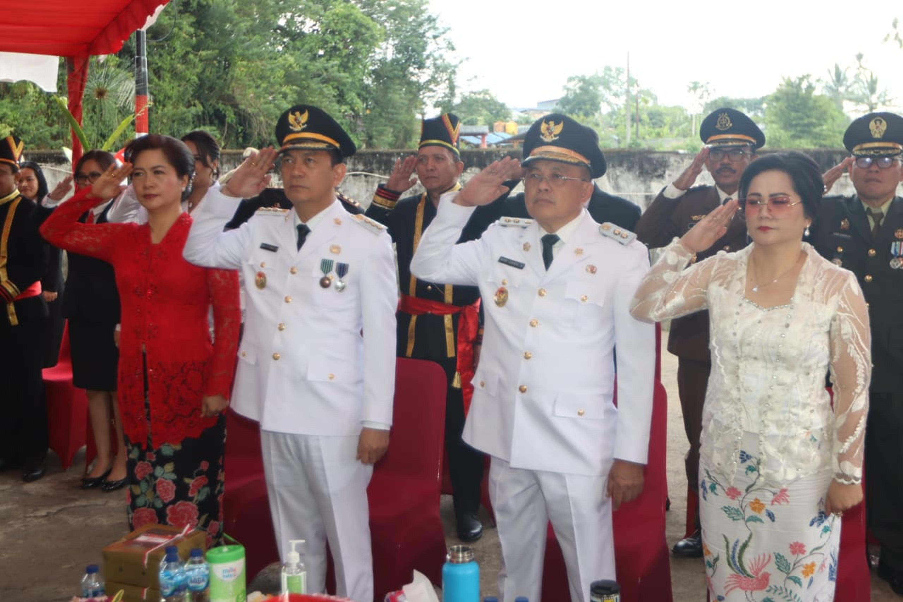 Caroll dan Wenny Ikut Upacara Virtual Peringatan Detik-detik Proklamasi