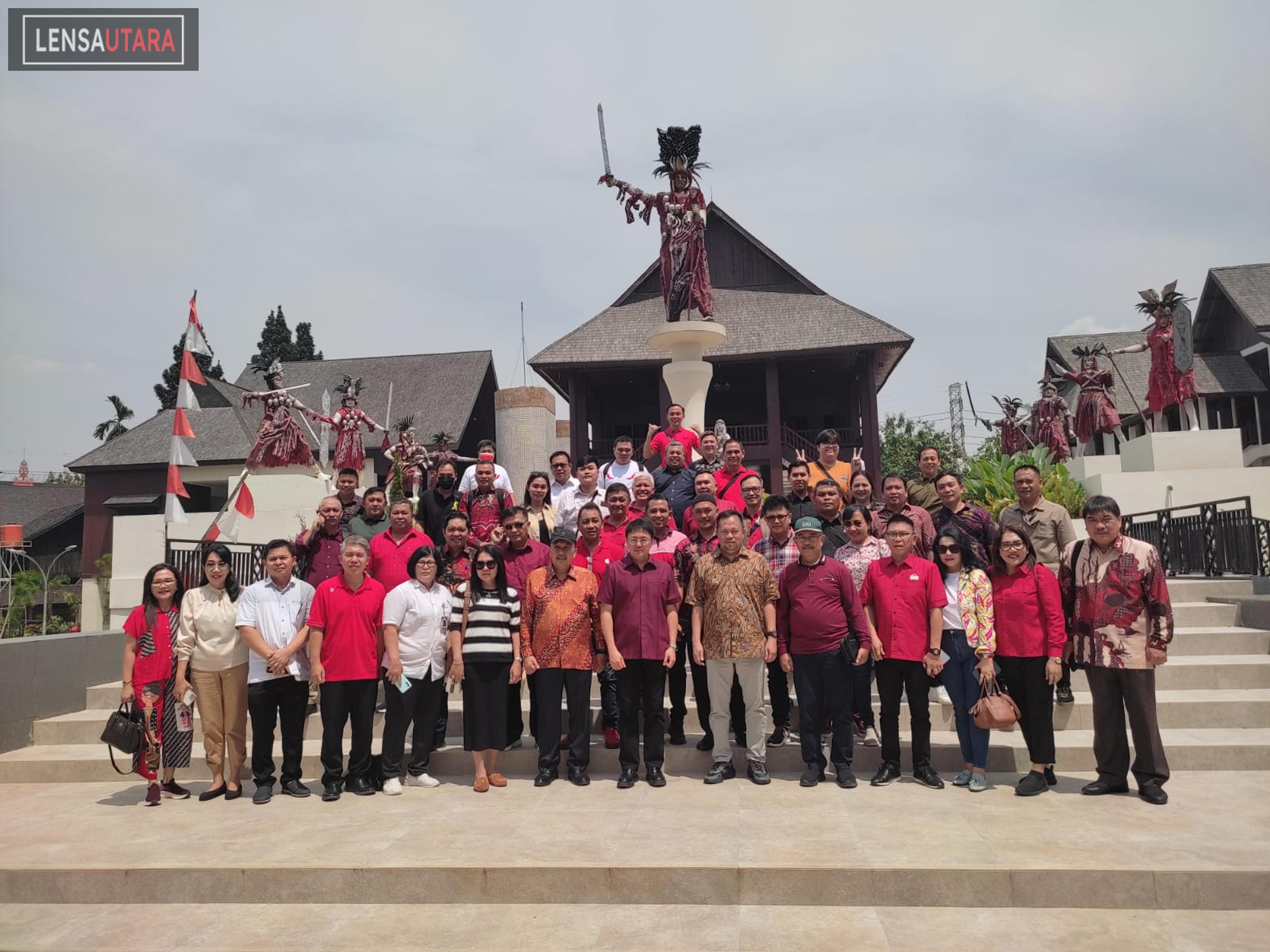Anjungan Sulut TMII akan Dibangun Stand Pameran Produk Unggulan Kota Manado