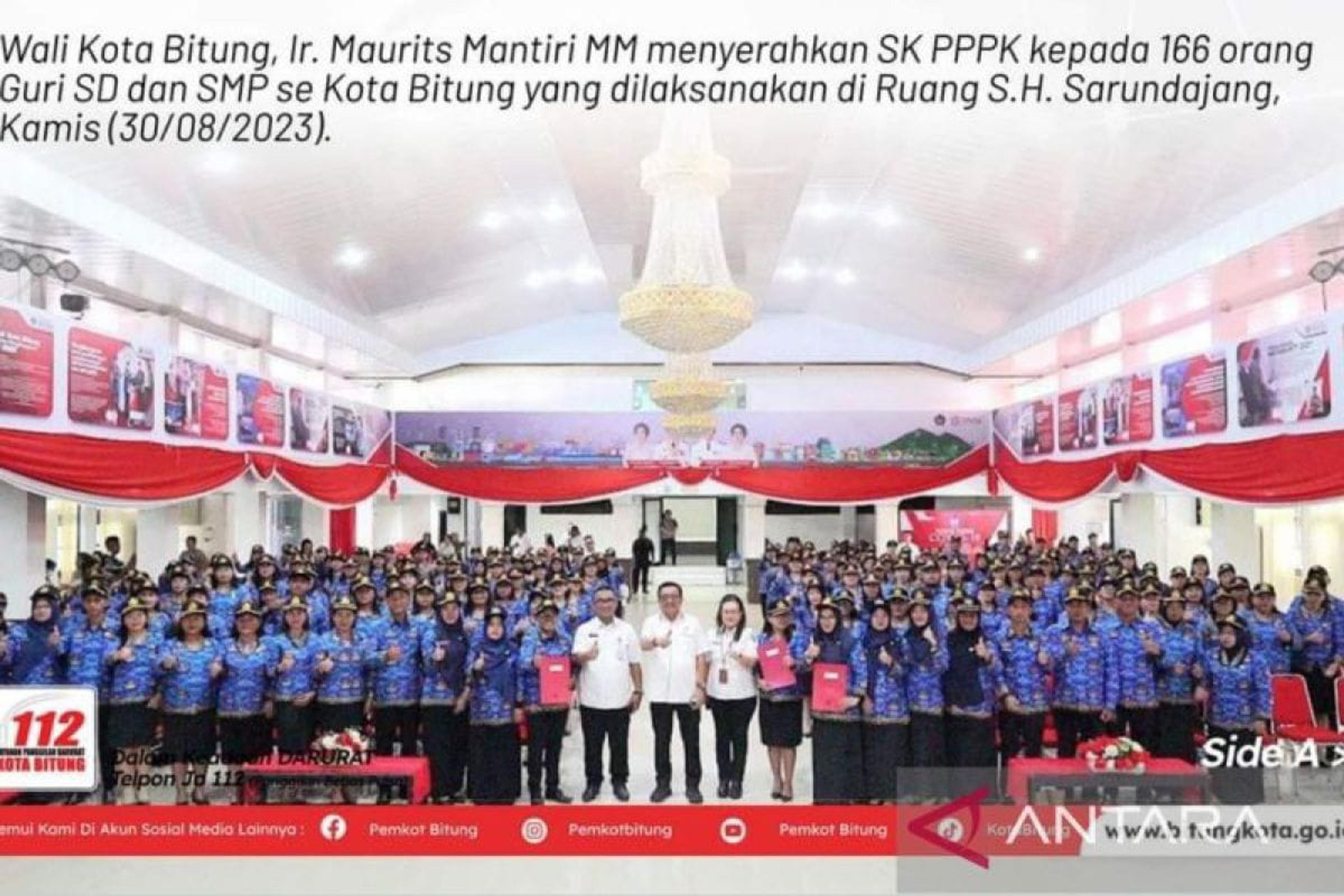 Pemerintah Serahkan SK-PPPK Pada Ratusan Guru di Kota Bitung