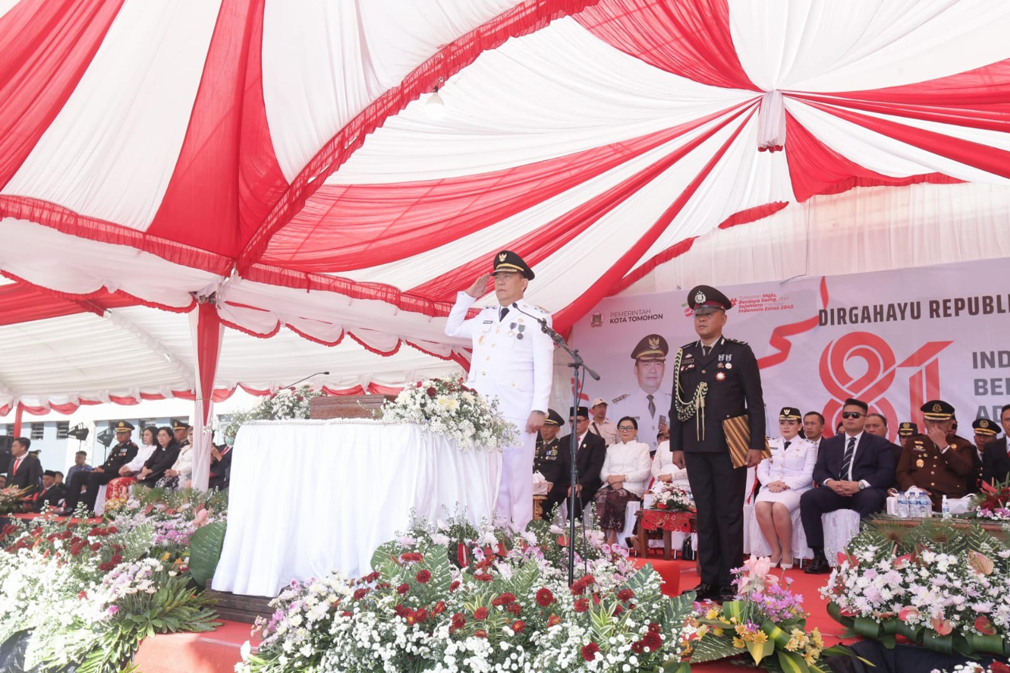 Peringati HUT ke-81 Kemerdekaan RI, Pemkot Tomohon Gelar Upacara Pengibaran Bendera Merah Putih