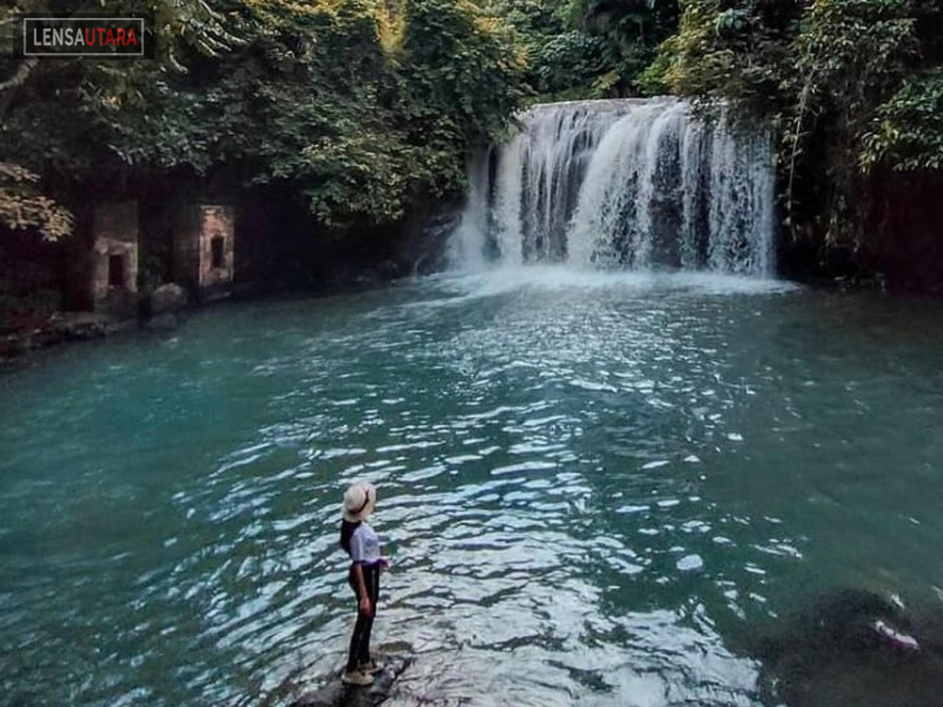 Kota Manado Punya Air Terjun “Niagara” Mini
