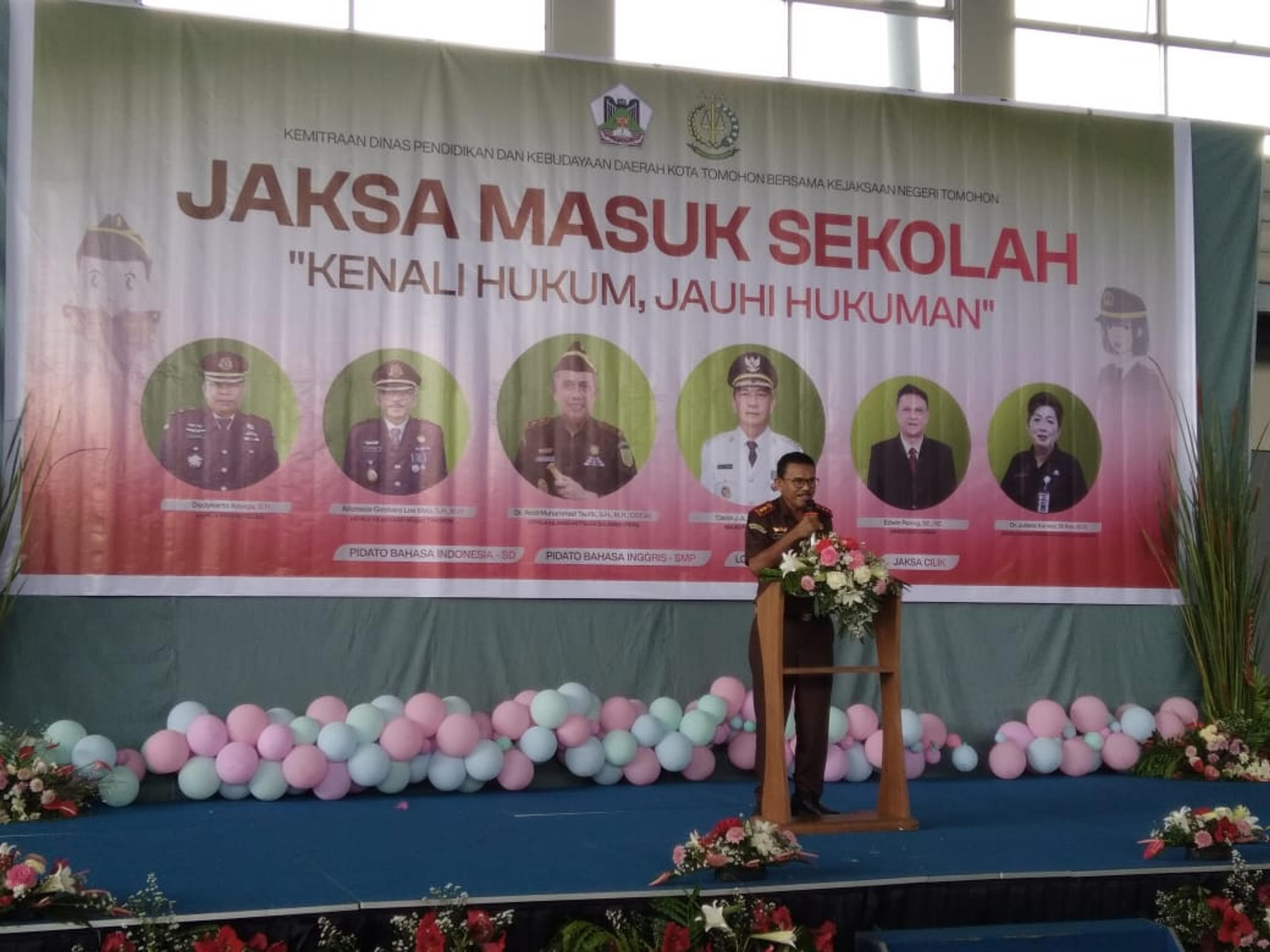 Sinergitas DIKBUD Tomohon dan Kejari Tomohon Gelar Jaksa Masuk Sekolah