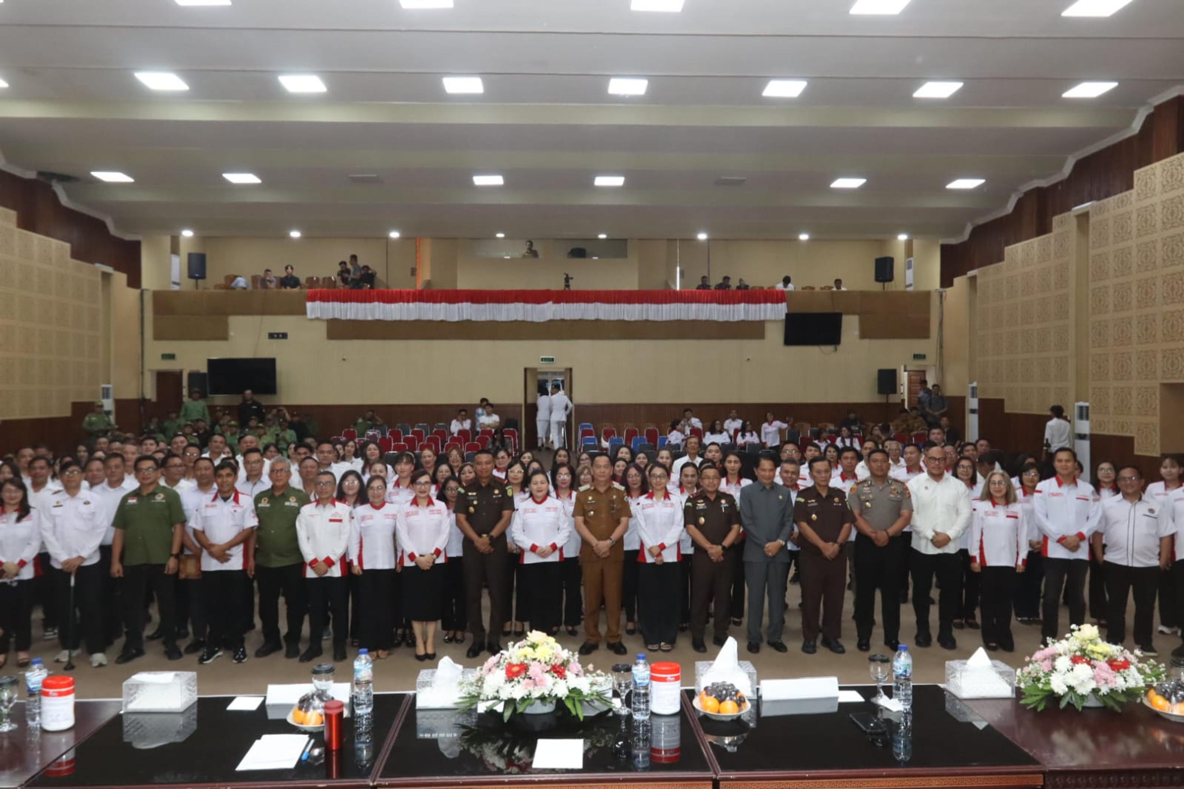 Caroll Senduk Hadiri Pelantikan DPC ABPEDNAS, Srikandi Jaga Desa, serta ASLINMAS Kota Tomohon Periode 2026–2031