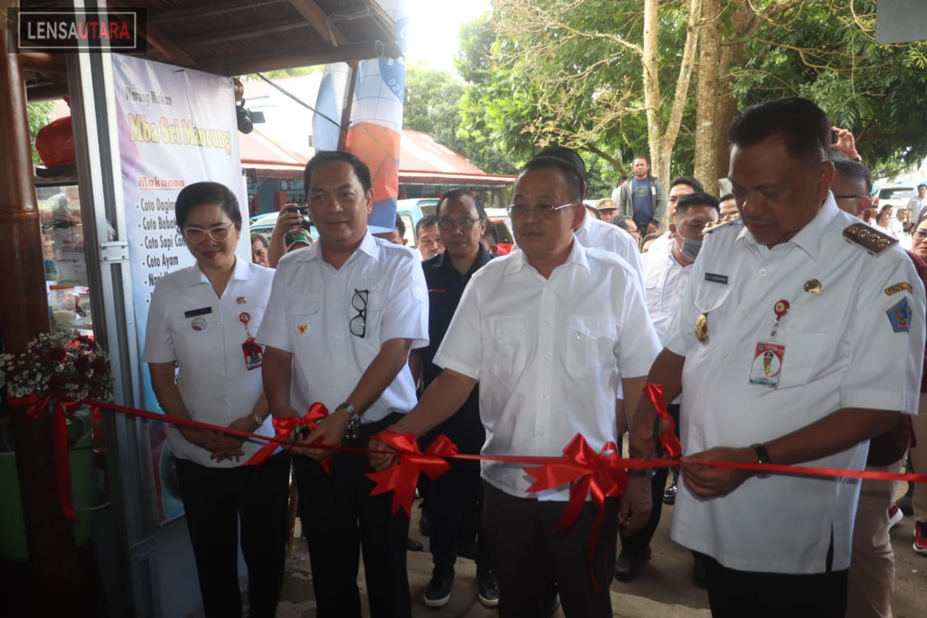 CSWL Dampingi Gubernur Resmikan Area Kuliner Pasar Beriman Tomohon