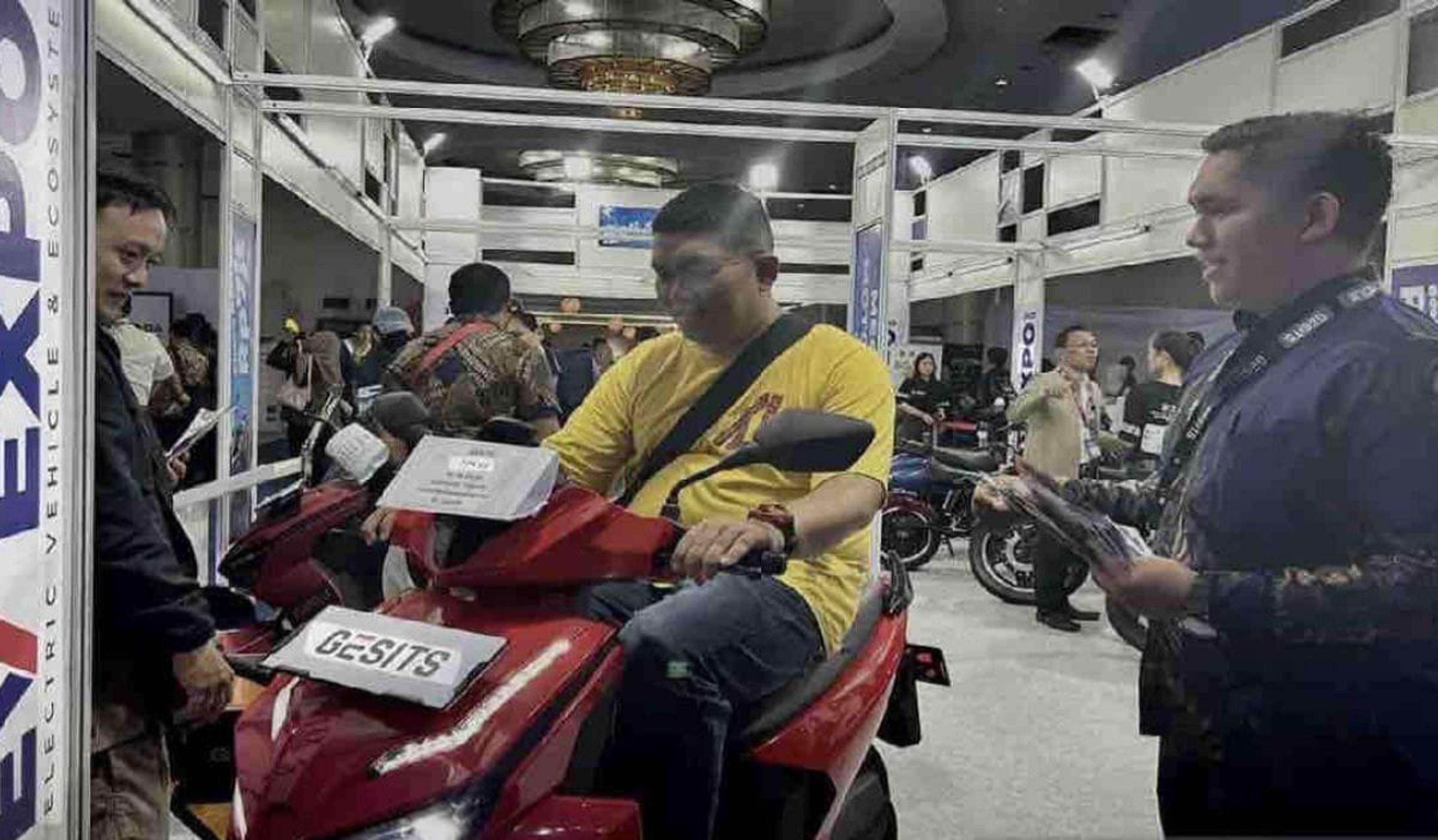 Pemerintah Target 15 Juta Kendaraan Listrik Beroperasi di Indonesia Hingga 2030