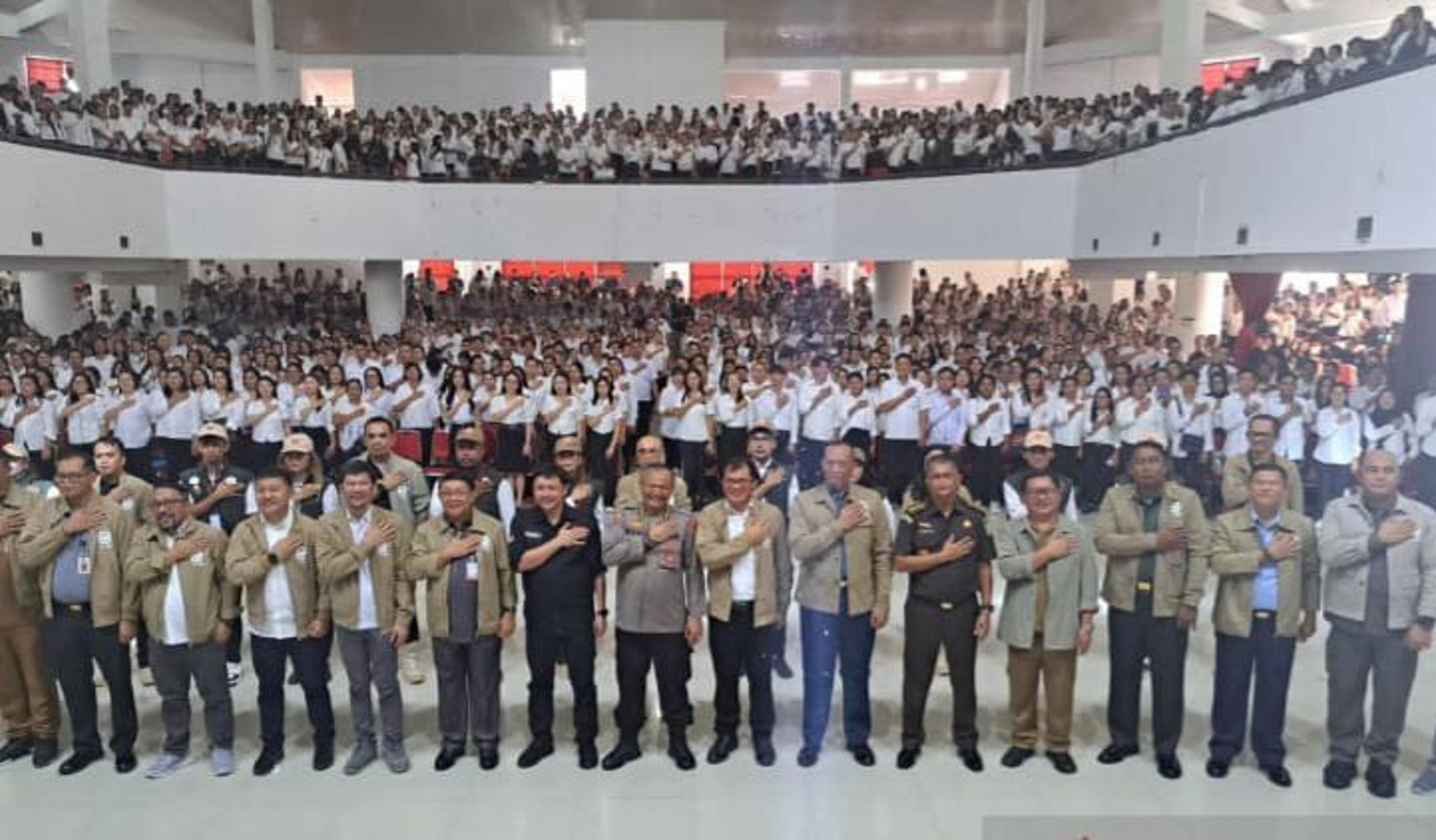 Jelang Pilkada, 1.327 Pantarlih di Manado Dilantik