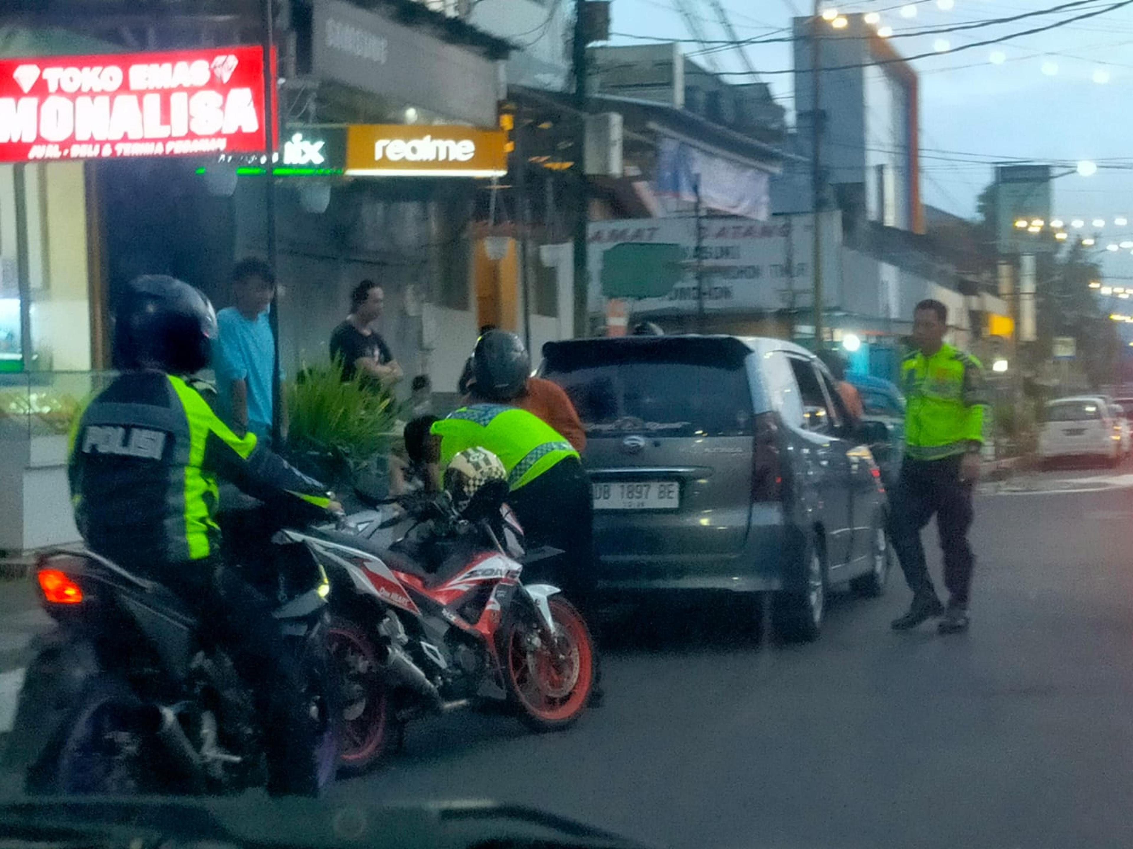 Satlantas Polres Tomohon Tertibkan Pengendara Kenalpot Brong