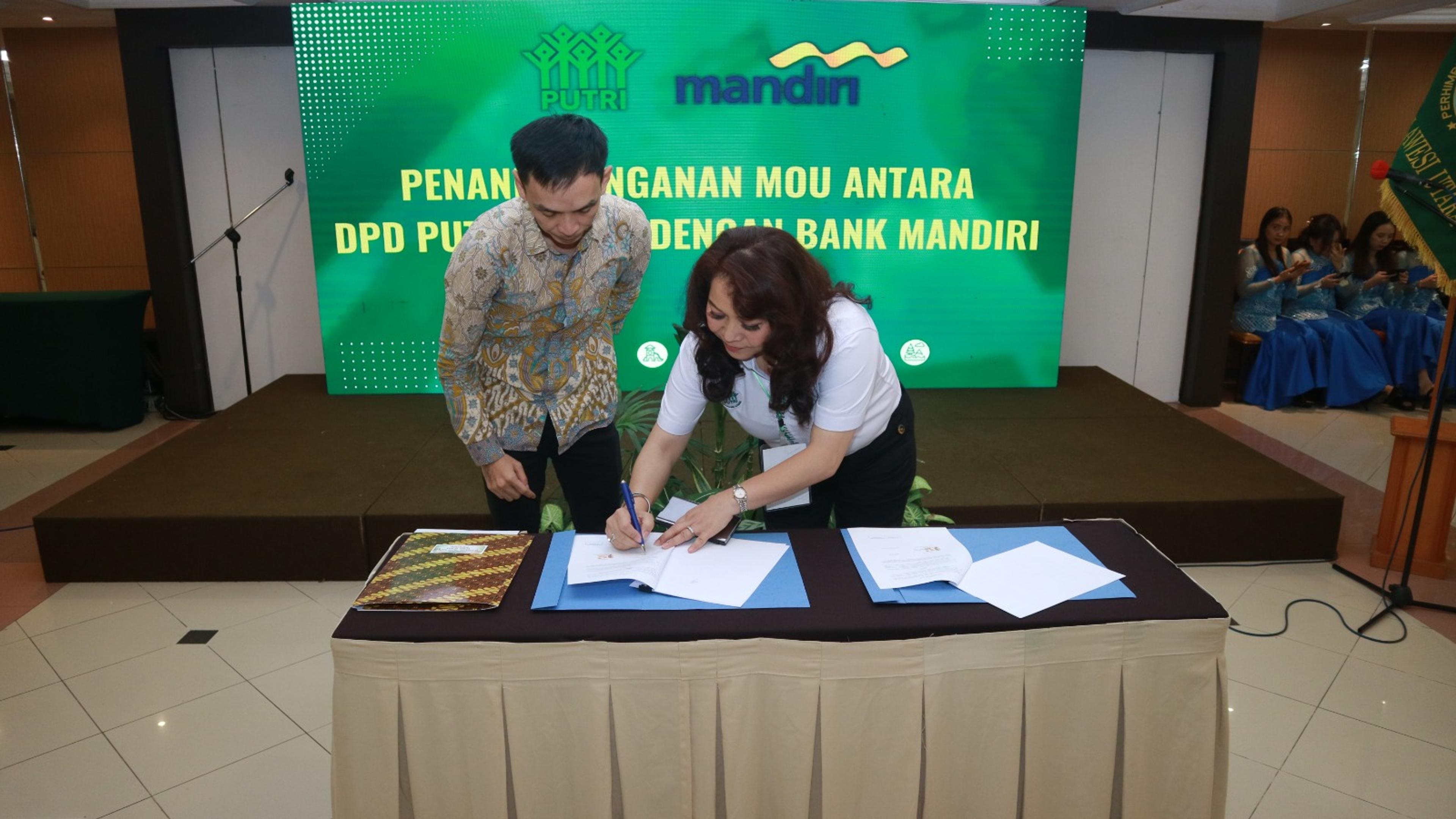 Belum Sehari Dilantik, Pengurus DPD PUTRI Sulawesi Utara Teken Dua MOU Sekaligus