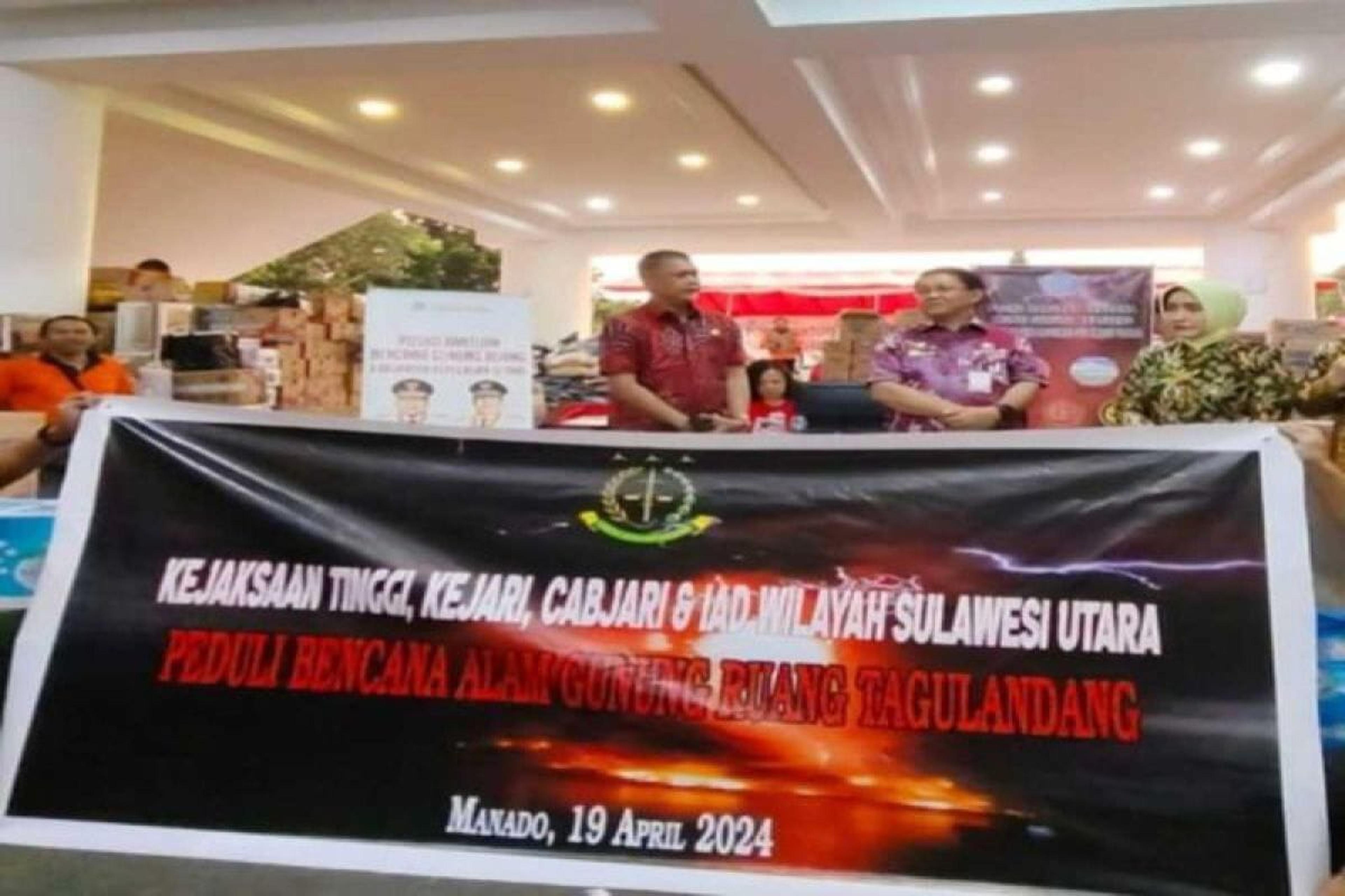 Kejati dan IAD Sulut Gelar Peduli Korban Erupsi Gunung Ruang