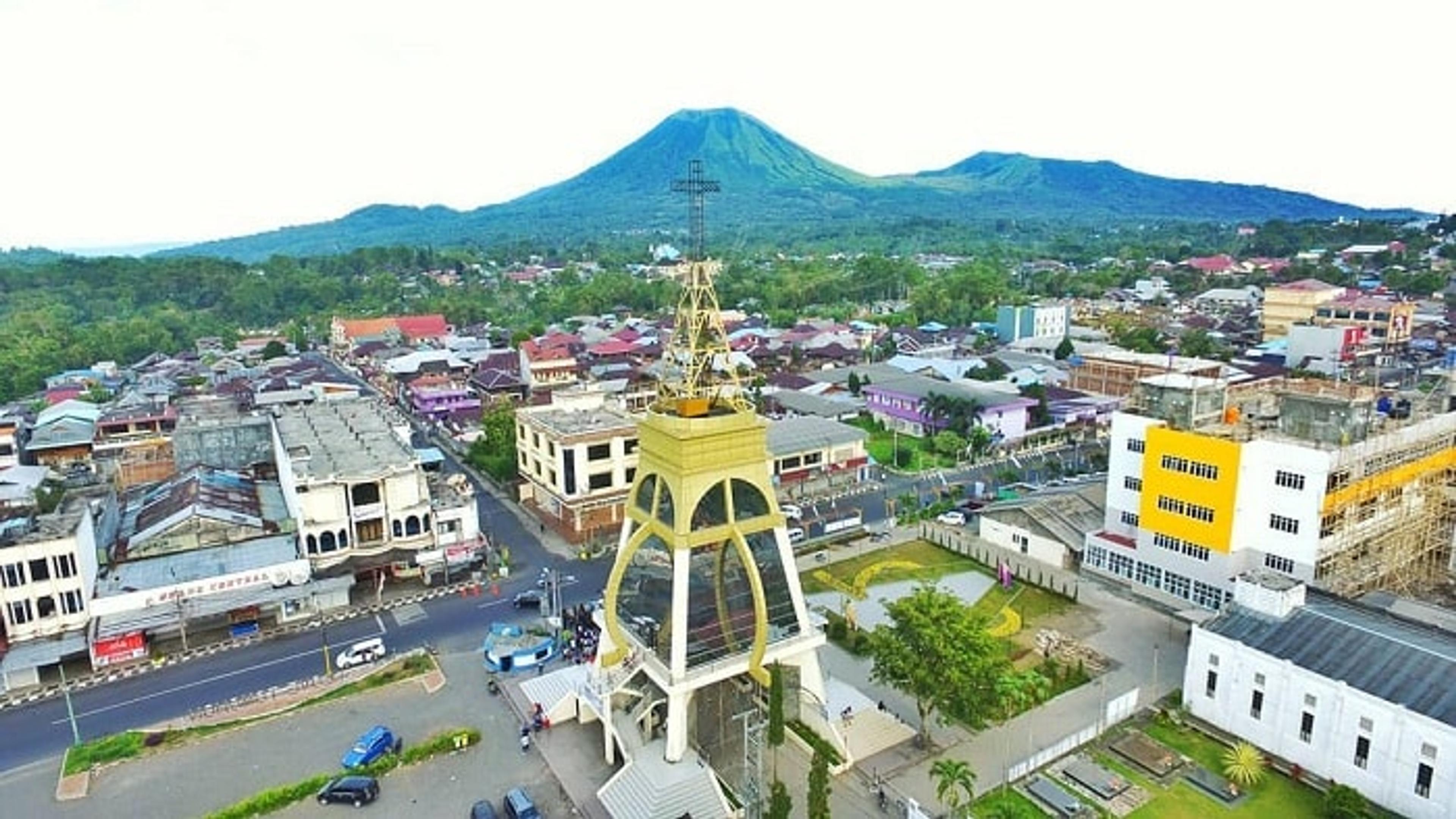 Jelang Nataru, Pengguna Jalan di Pusat Kota Tomohon Perhatikan Ini
