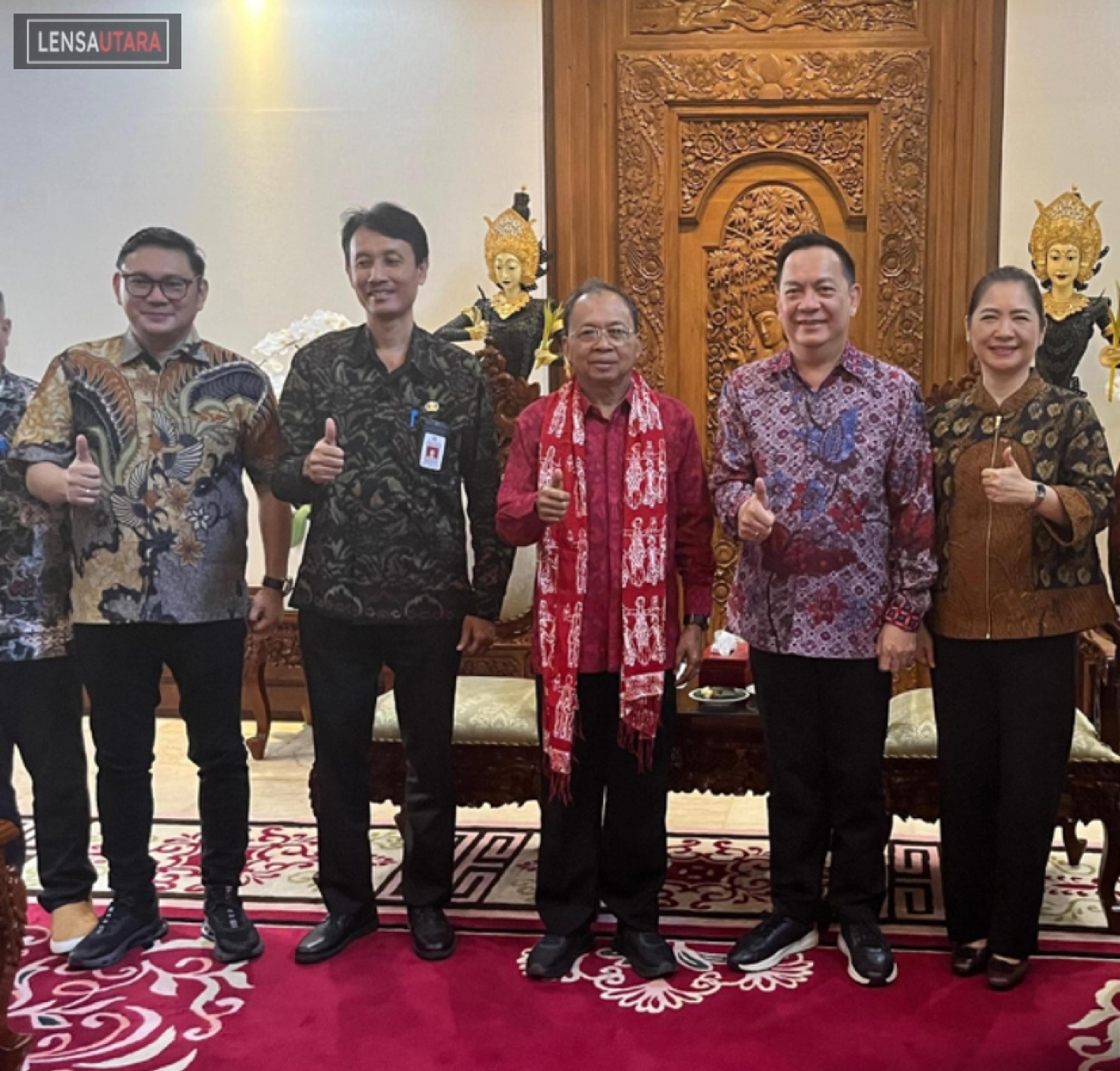 Gubernur Bali Wayan Koster Nyatakan Ikut Dalam Pawai Bunga TIFF 2025