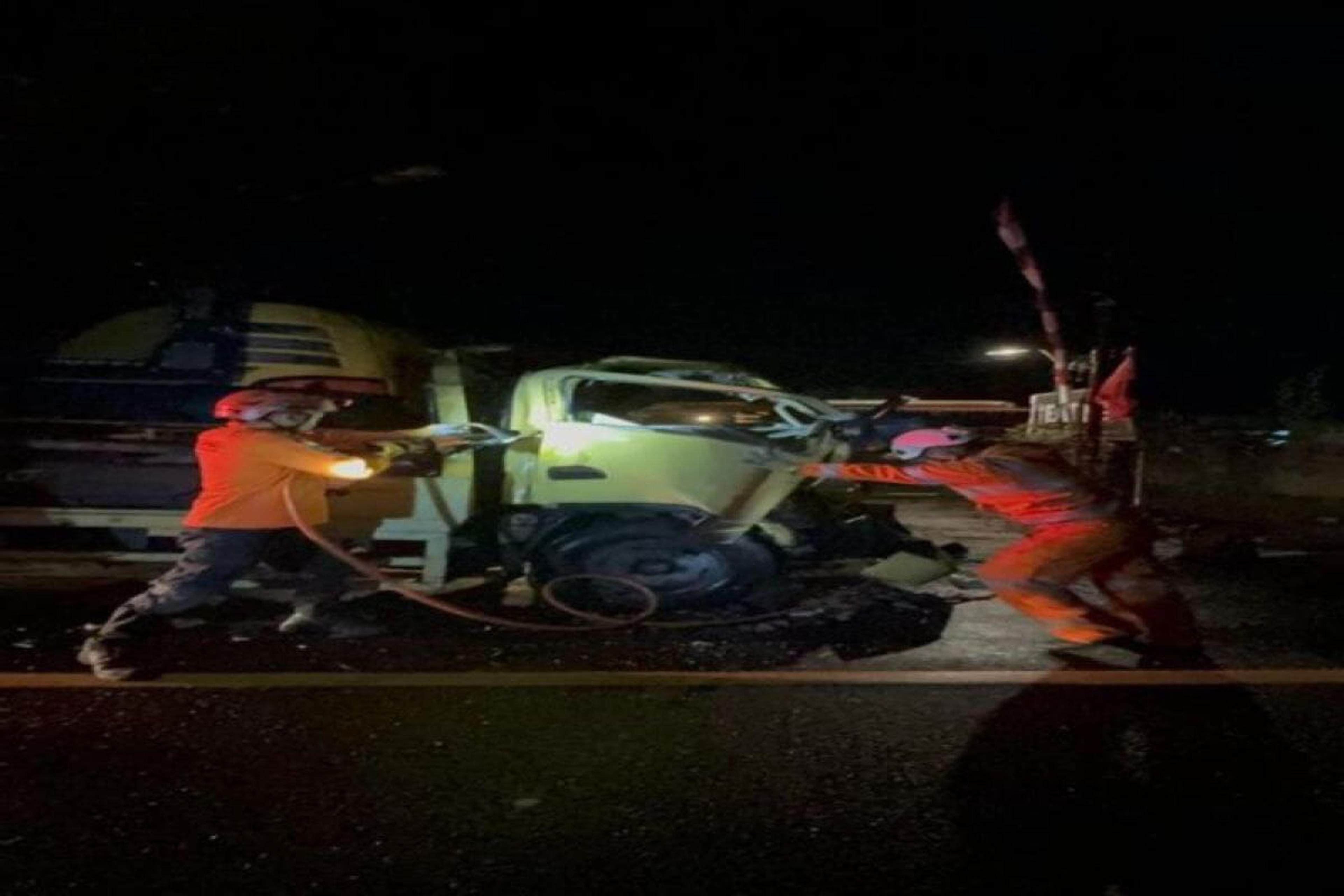 Kecelakaan di Sukur Airmadidi, Sopir dan Kondektur Truk Meninggal
